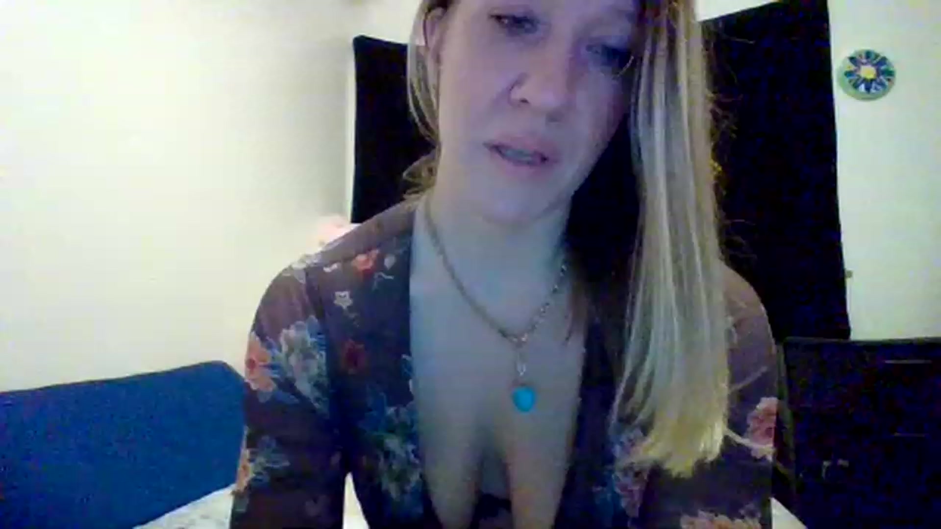 Gallery image thumbnail from wildnnout's myfreecams stream on, 04/24/2023, 15:07 image 9 of 20