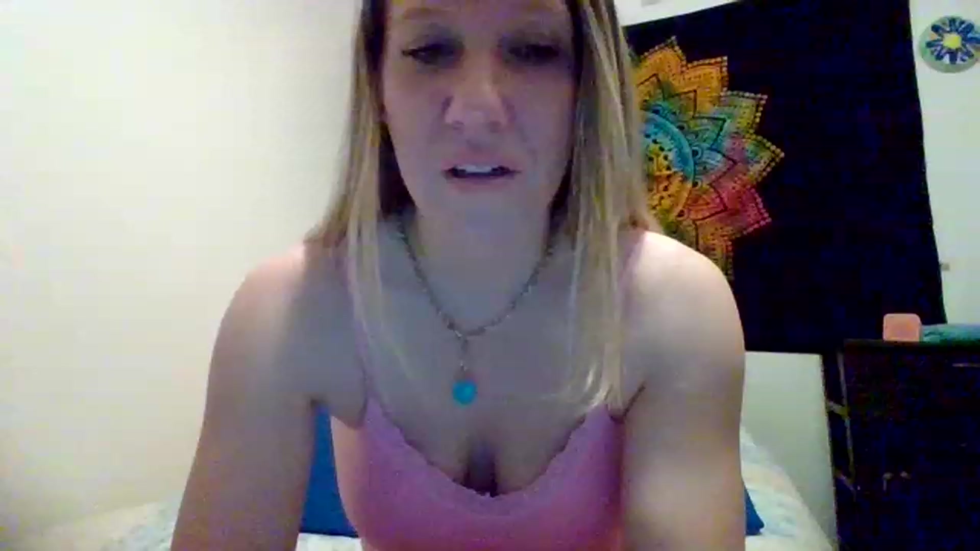 Gallery image thumbnail from wildnnout's myfreecams stream on, 04/25/2023, 02:57 image 6 of 20