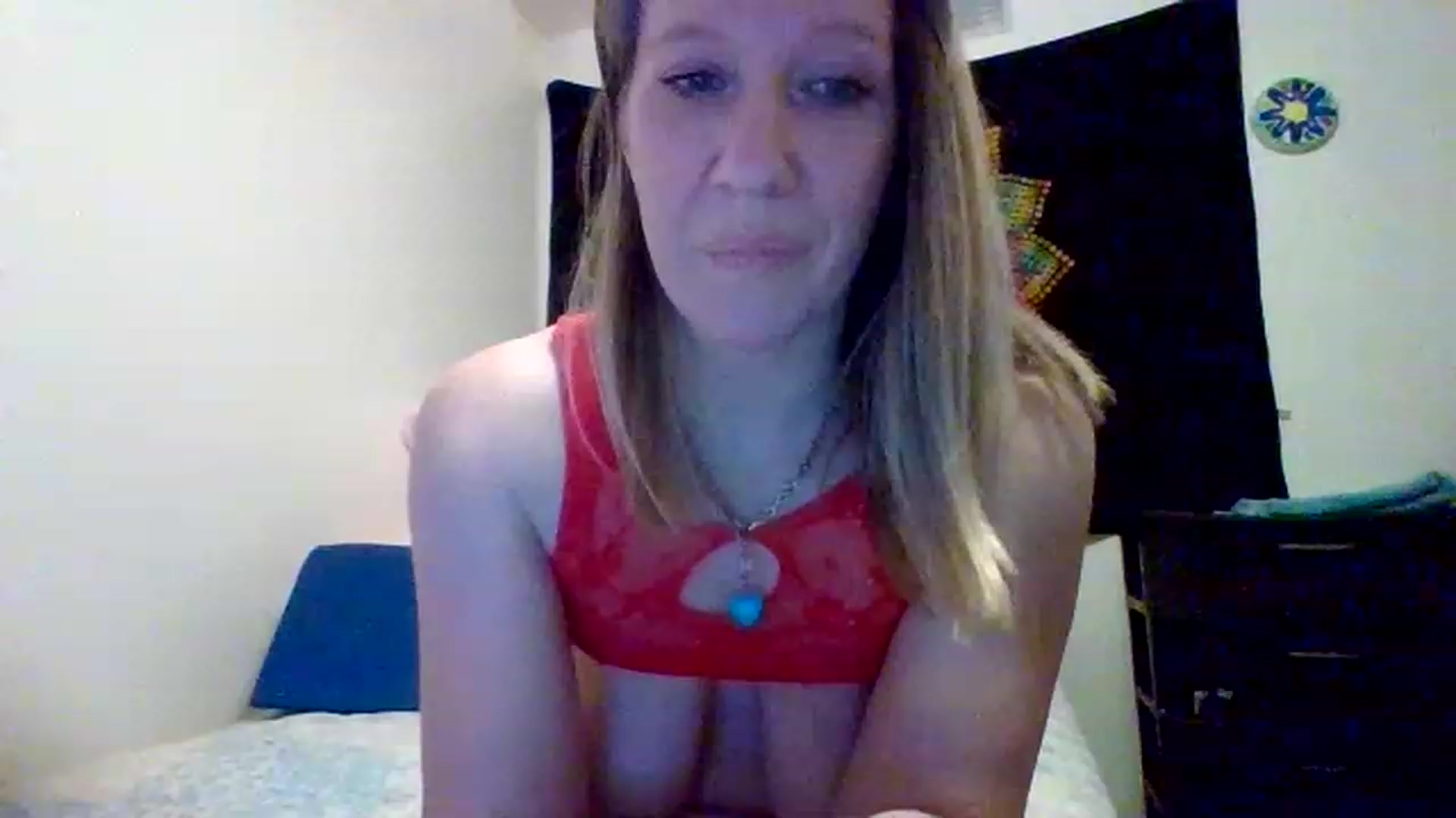Gallery image thumbnail from wildnnout's myfreecams stream on, 04/25/2023, 17:45 image 18 of 20