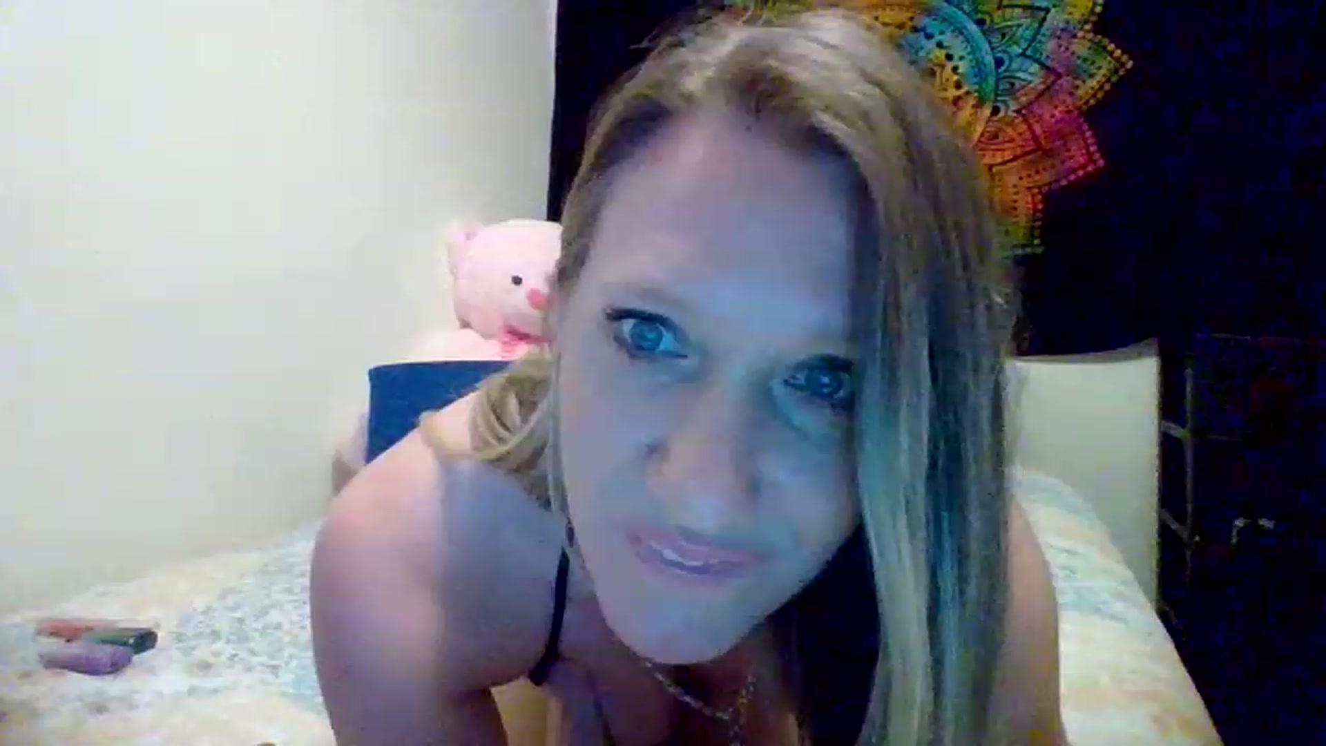 Gallery image thumbnail from wildnnout's myfreecams stream on, 05/01/2023, 16:34 image 2 of 20