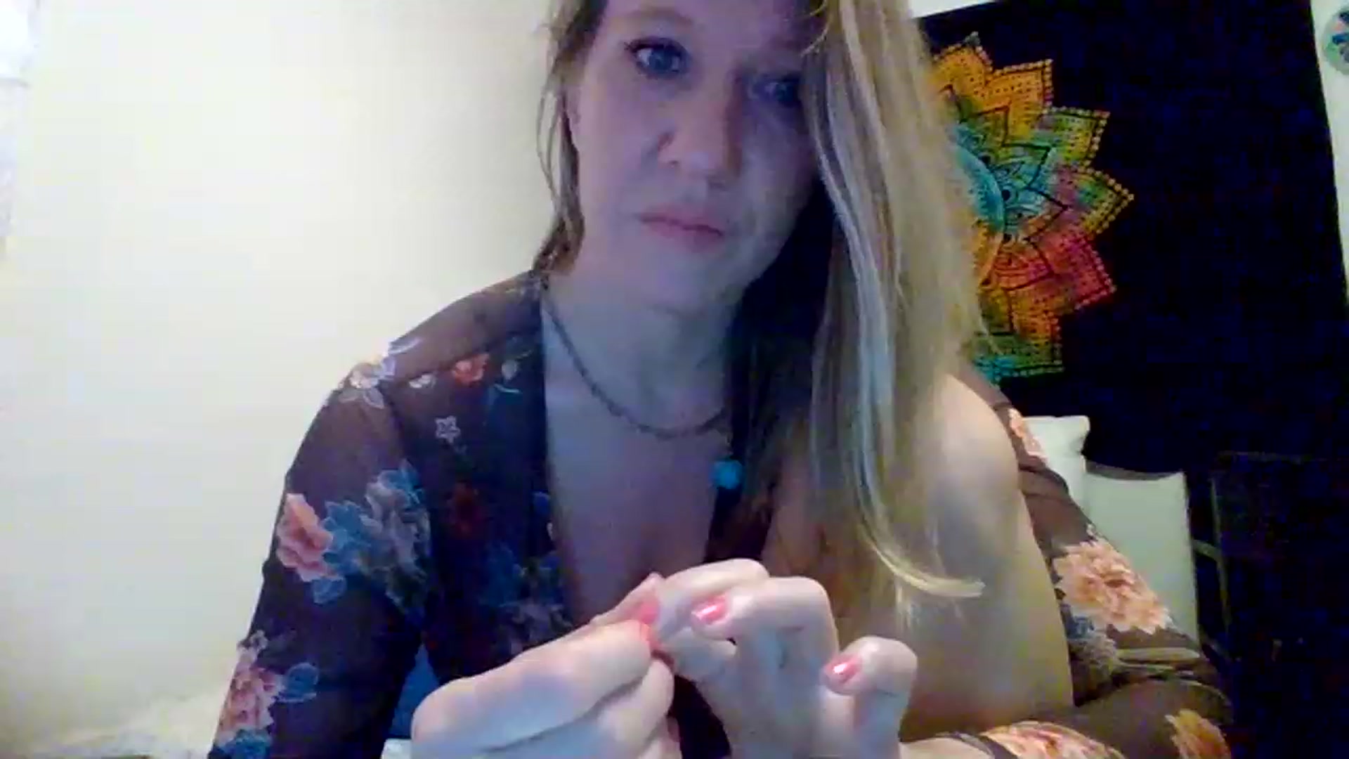 Gallery image thumbnail from wildnnout's myfreecams stream on, 05/02/2023, 05:06 image 5 of 20