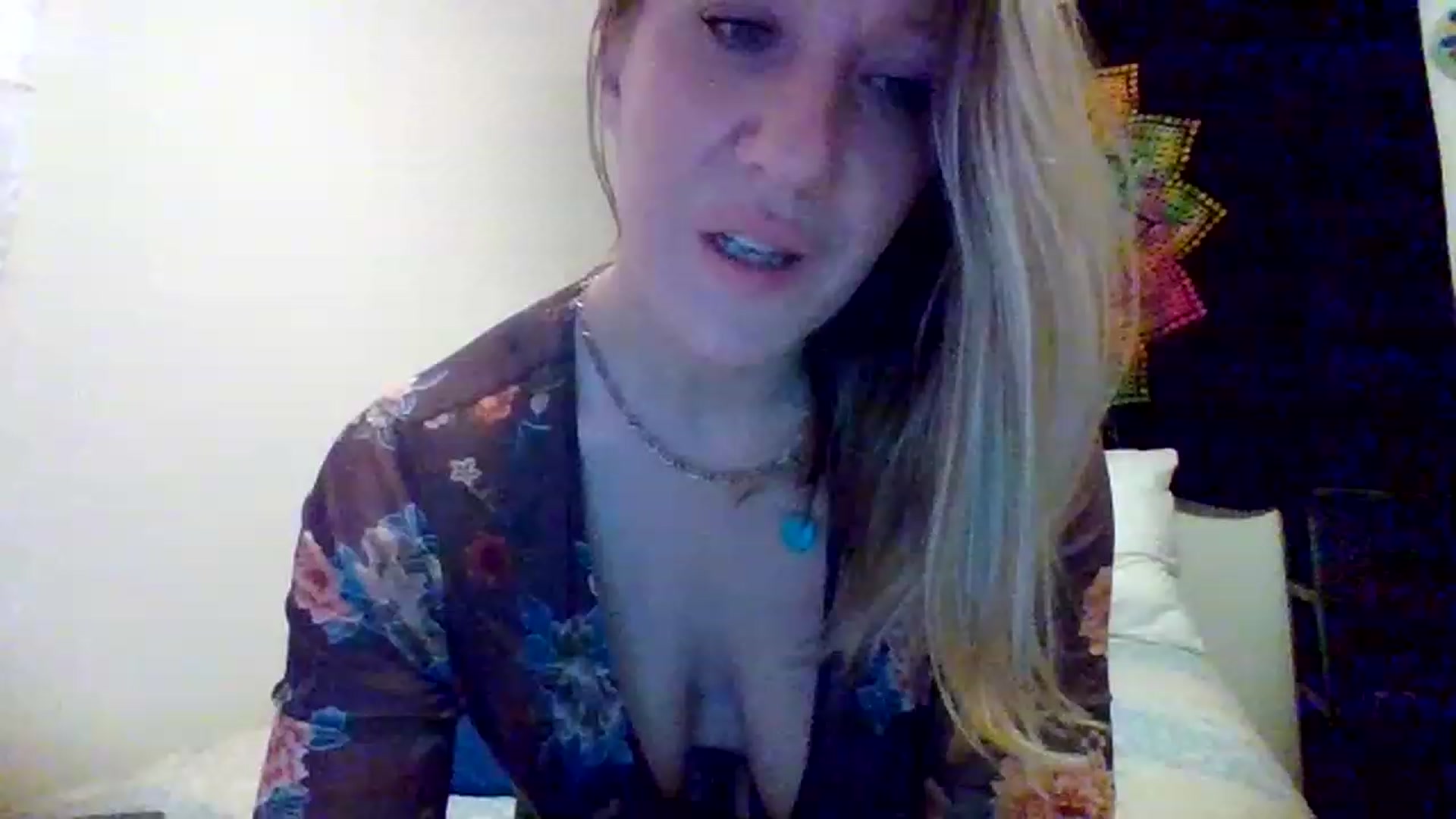 Gallery image thumbnail from wildnnout's myfreecams stream on, 05/02/2023, 05:06 image 4 of 20