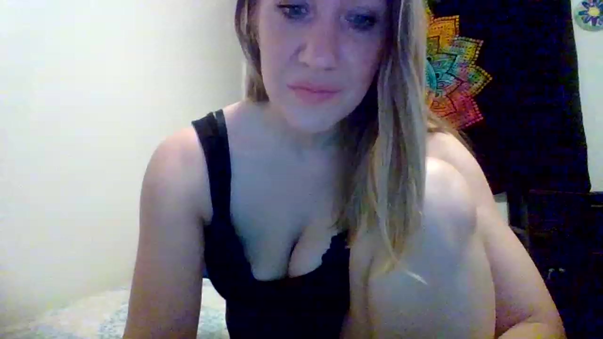 Gallery image thumbnail from wildnnout's myfreecams stream on, 05/05/2023, 15:20 image 4 of 20