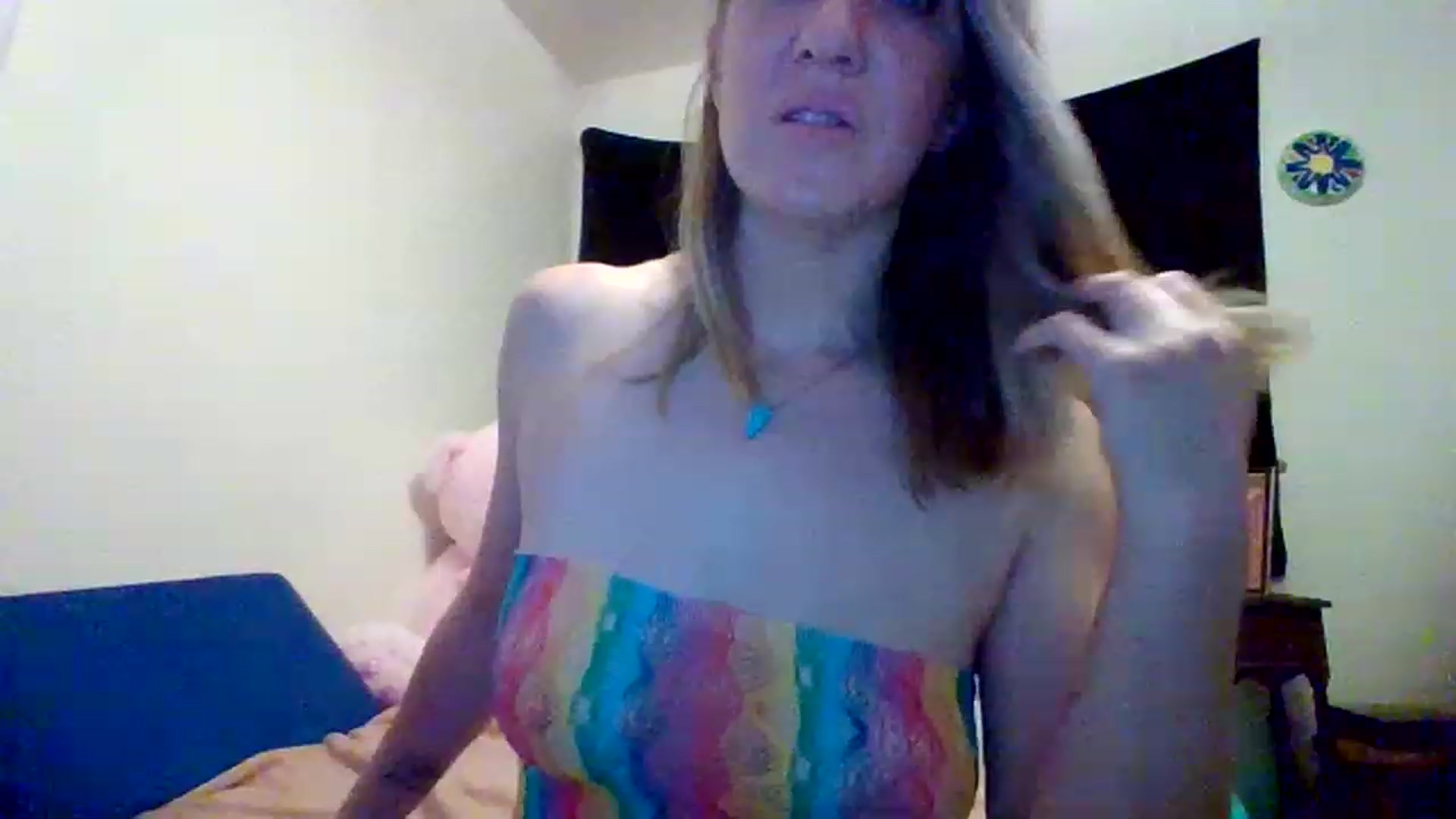Gallery image thumbnail from wildnnout's myfreecams stream on, 05/16/2023, 17:26 image 6 of 20