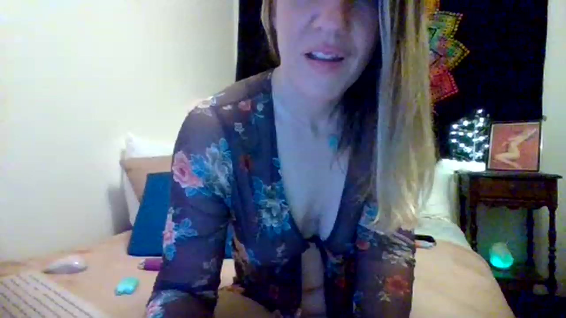Gallery image thumbnail from wildnnout's myfreecams stream on, 05/22/2023, 15:31 image 14 of 20