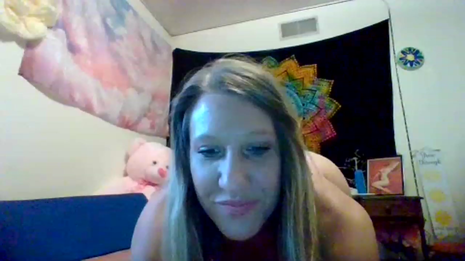Gallery image thumbnail from wildnnout's myfreecams stream on, 06/27/2023, 15:38 image 10 of 20