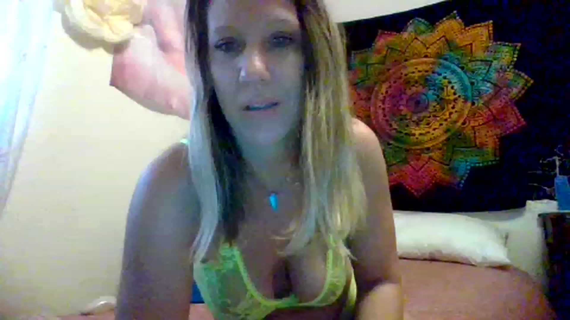 Gallery image thumbnail from wildnnout's myfreecams stream on, 06/27/2023, 17:23 image 5 of 20
