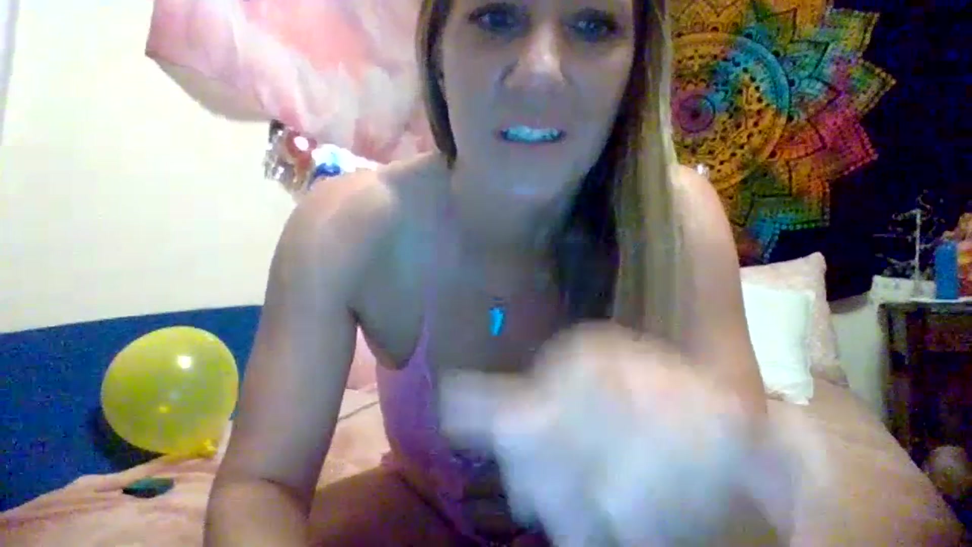 Gallery image thumbnail from wildnnout's myfreecams stream on, 07/12/2023, 20:02 image 20 of 20