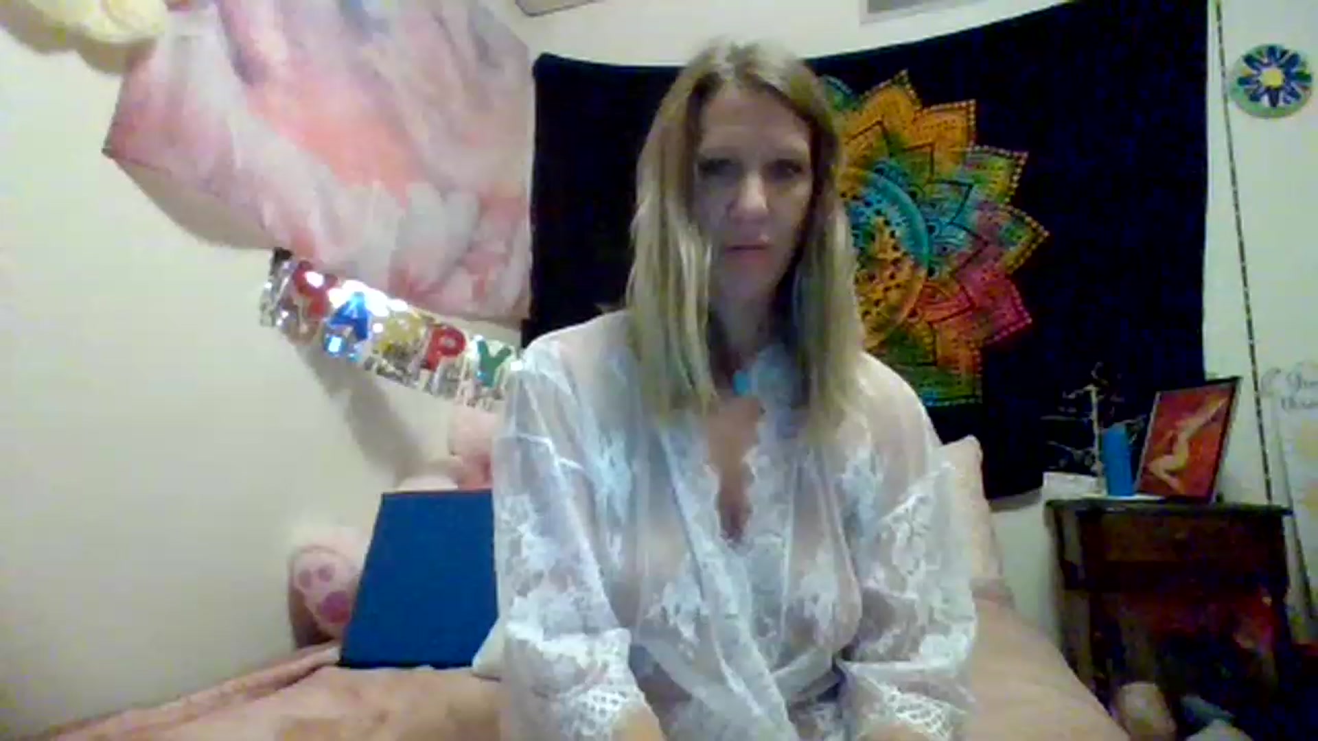 Gallery image thumbnail from wildnnout's myfreecams stream on, 07/13/2023, 18:37 image 10 of 20