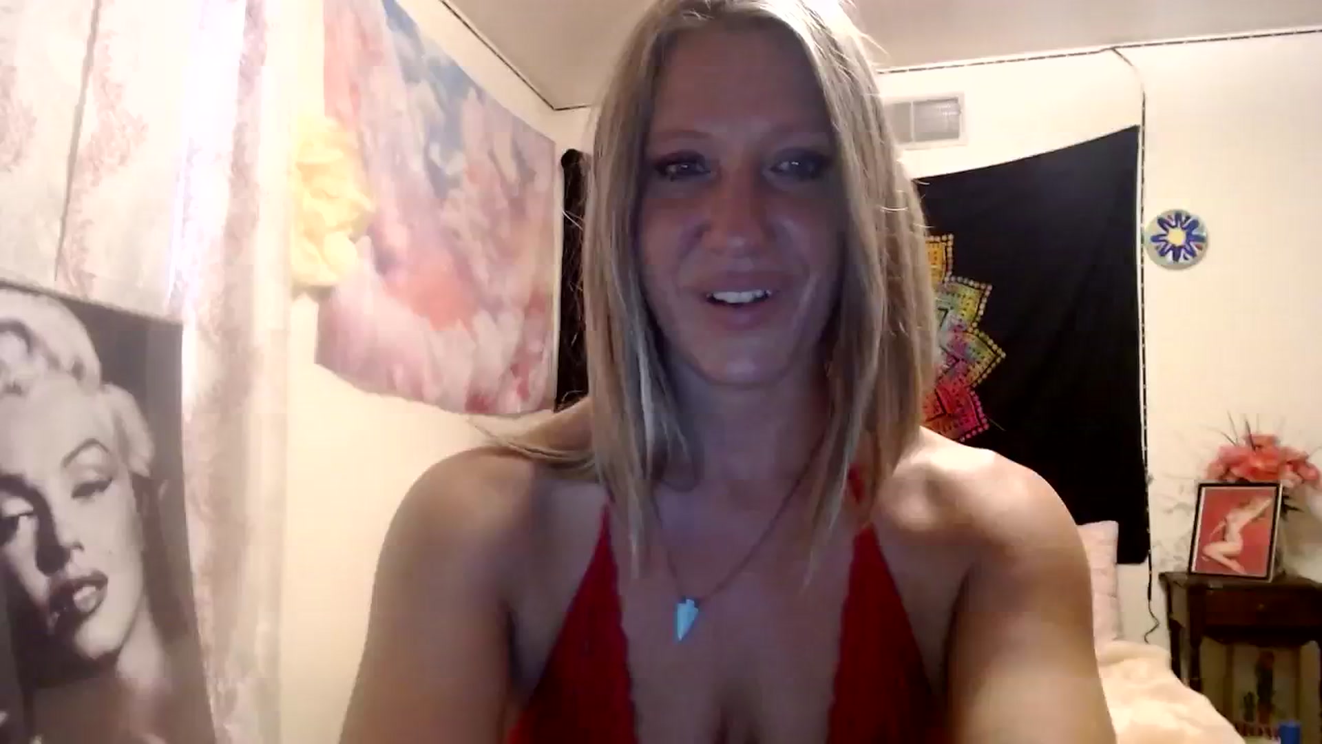 Gallery image thumbnail from wildnnout's myfreecams stream on, 10/18/2023, 14:55 image 16 of 20