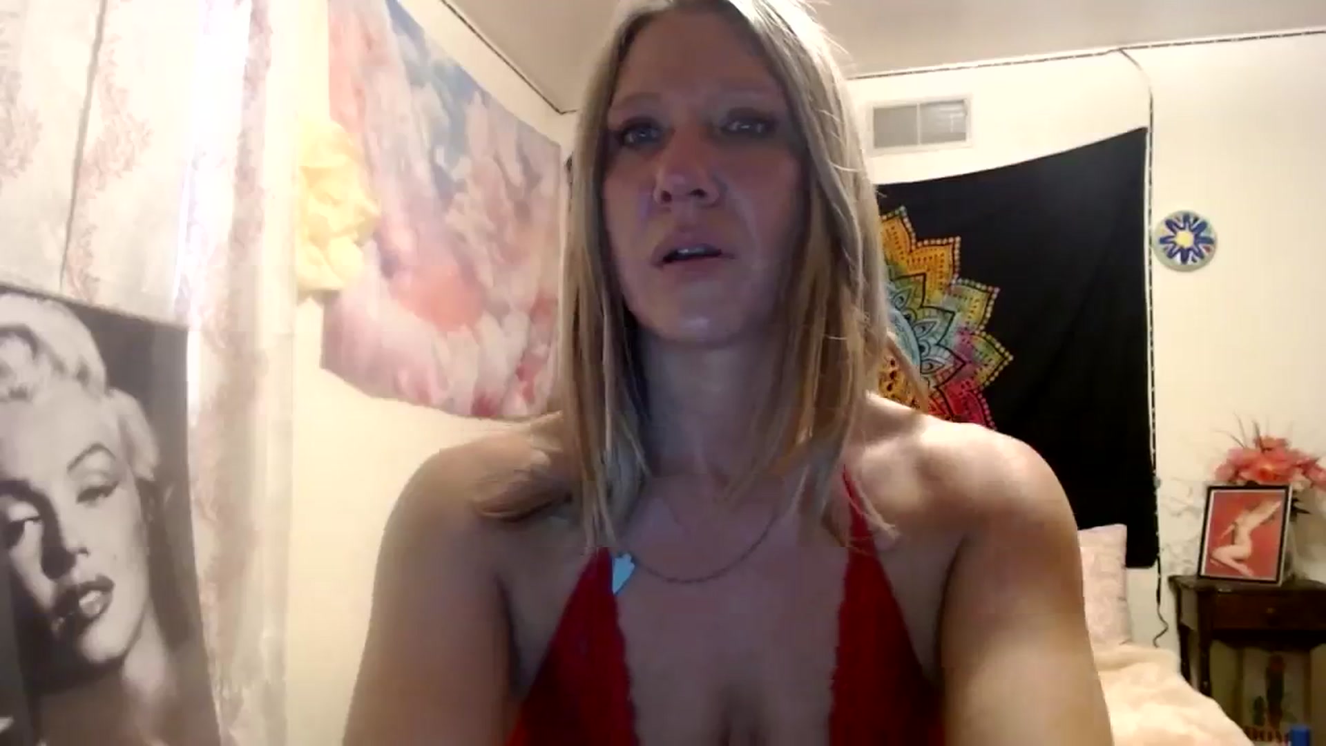 Gallery image thumbnail from wildnnout's myfreecams stream on, 10/18/2023, 14:55 image 17 of 20