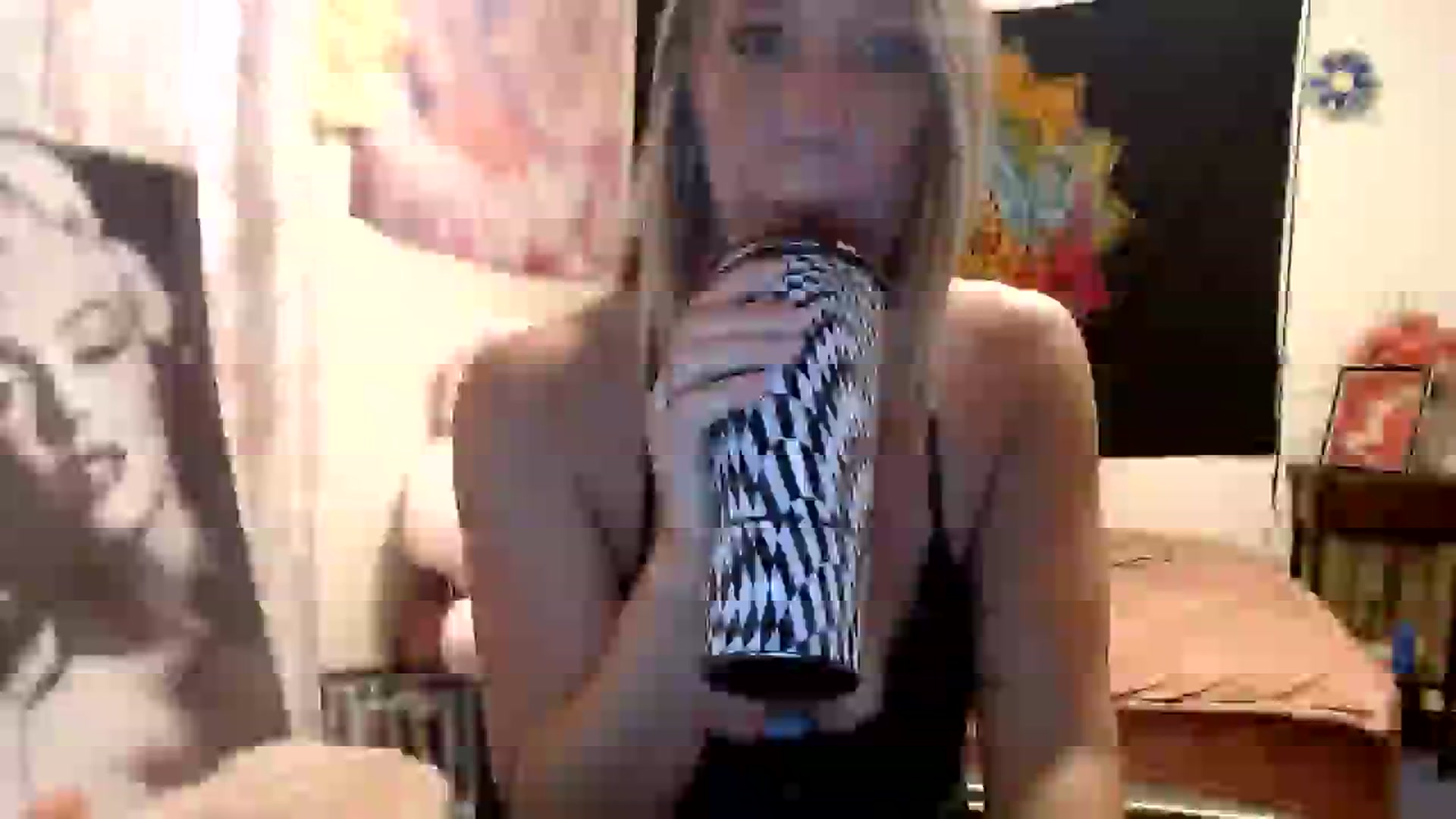 Gallery image thumbnail from wildnnout's myfreecams stream on, 10/20/2023, 14:40 image 6 of 20