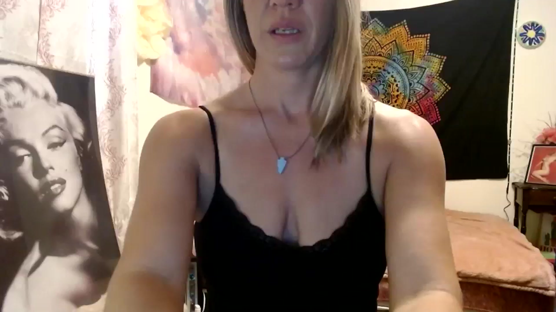 Gallery image thumbnail from wildnnout's myfreecams stream on, 10/23/2023, 15:34 image 4 of 20