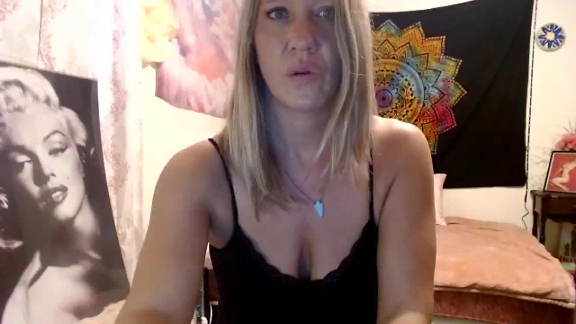 Gallery image thumbnail from wildnnout's myfreecams stream on, 10/23/2023, 15:34 image 2 of 20
