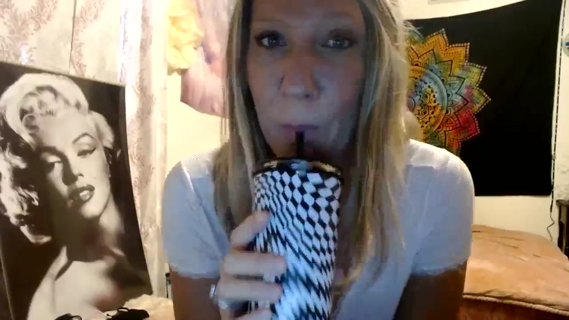 Gallery image thumbnail from wildnnout's myfreecams stream on, 10/24/2023, 13:21 image 11 of 20