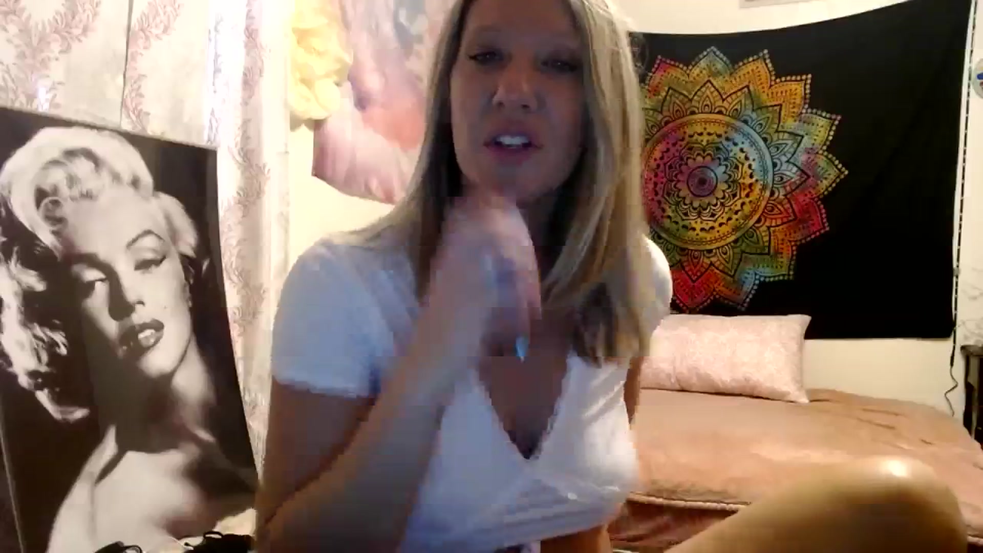 Gallery image thumbnail from wildnnout's myfreecams stream on, 10/24/2023, 13:21 image 17 of 20
