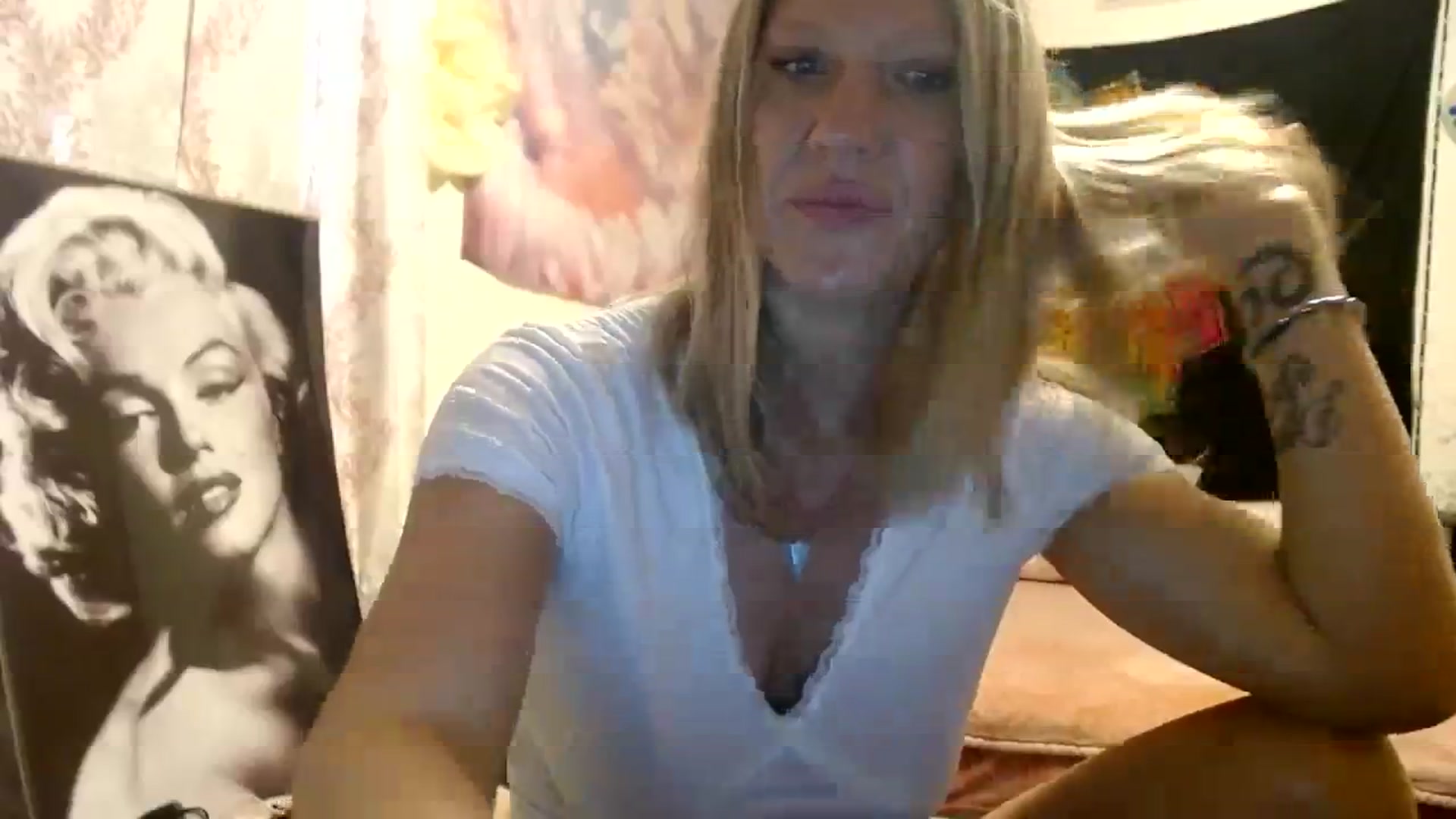 Gallery image thumbnail from wildnnout's myfreecams stream on, 10/24/2023, 13:21 image 20 of 20