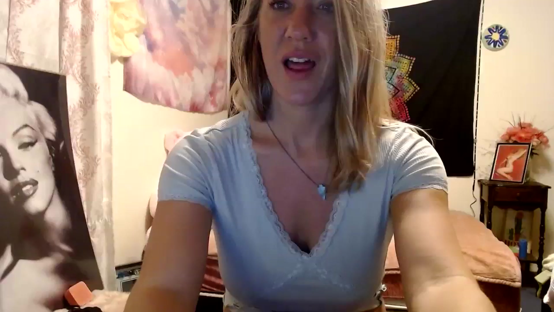 Gallery image thumbnail from wildnnout's myfreecams stream on, 10/25/2023, 09:43 image 7 of 20