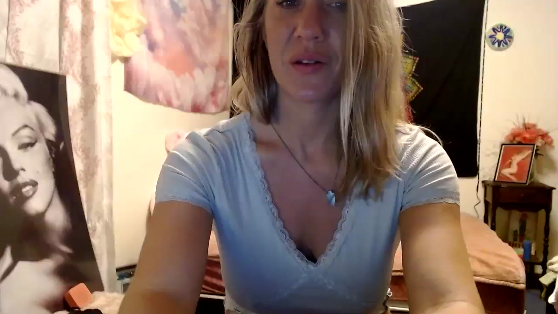 Gallery image thumbnail from wildnnout's myfreecams stream on, 10/25/2023, 09:43 image 6 of 20
