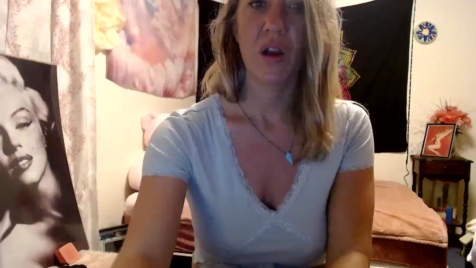 Gallery image thumbnail from wildnnout's myfreecams stream on, 10/25/2023, 09:43 image 8 of 20