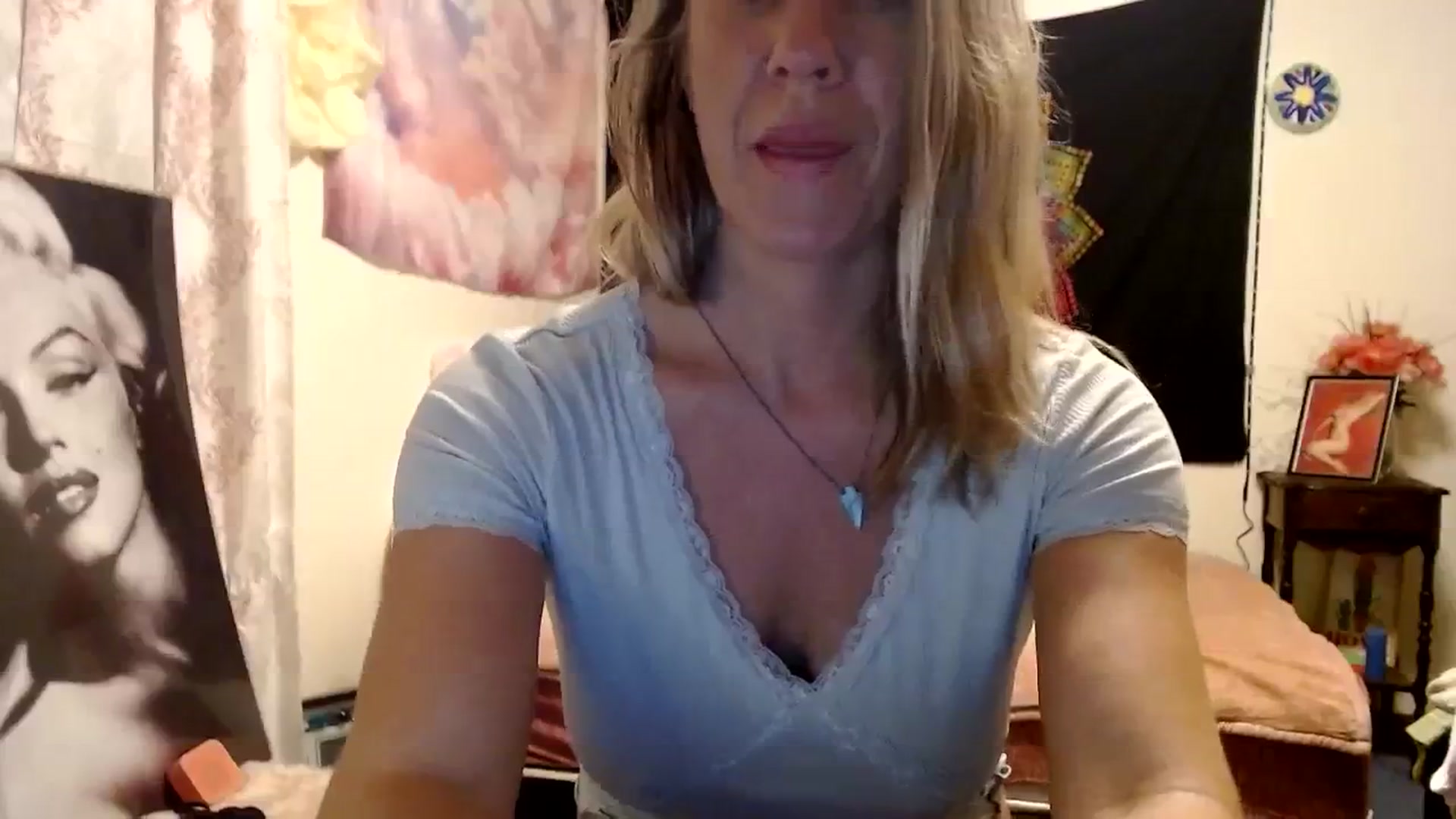 Gallery image thumbnail from wildnnout's myfreecams stream on, 10/25/2023, 09:43 image 5 of 20