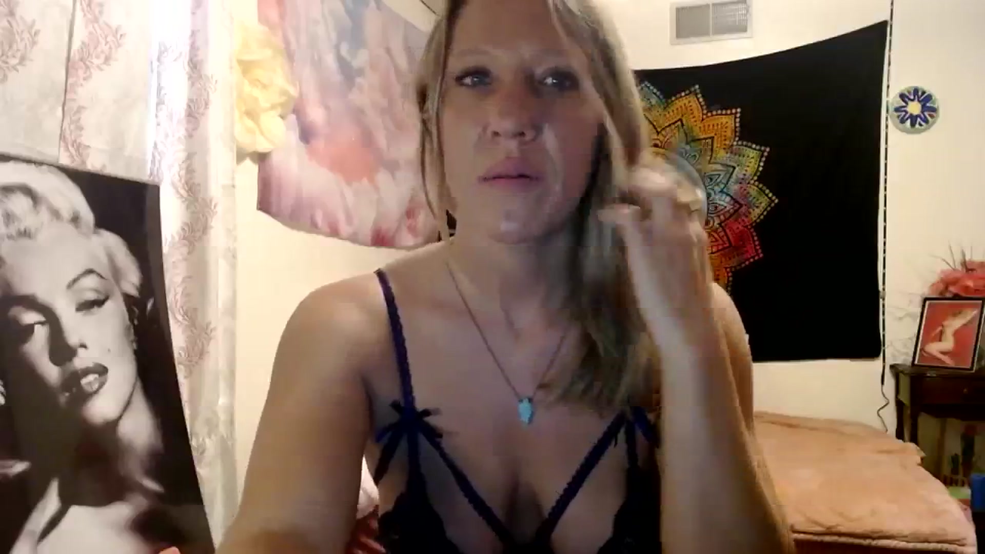 Gallery image thumbnail from wildnnout's myfreecams stream on, 10/27/2023, 15:43 image 7 of 20