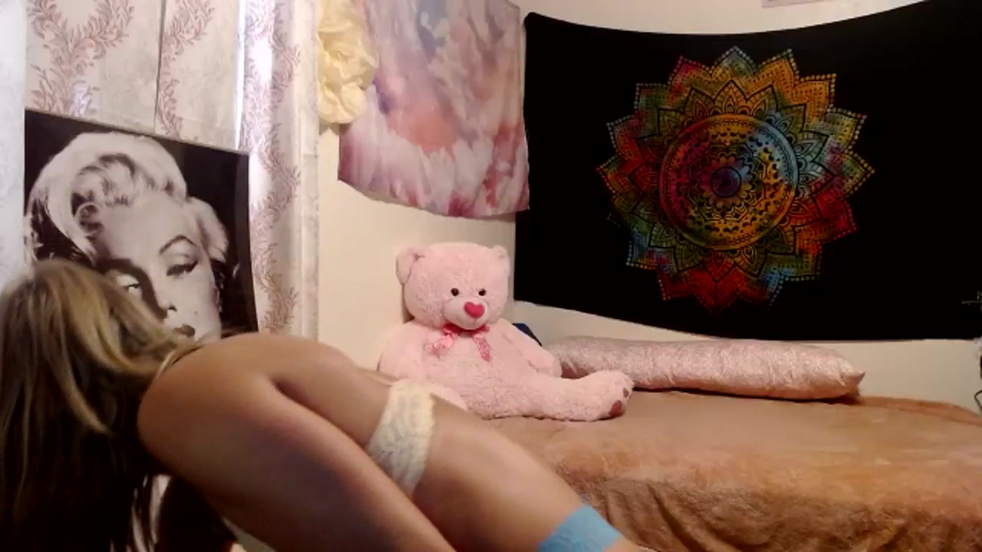 Gallery image thumbnail from wildnnout's myfreecams stream on, 11/01/2023, 14:59 image 3 of 20