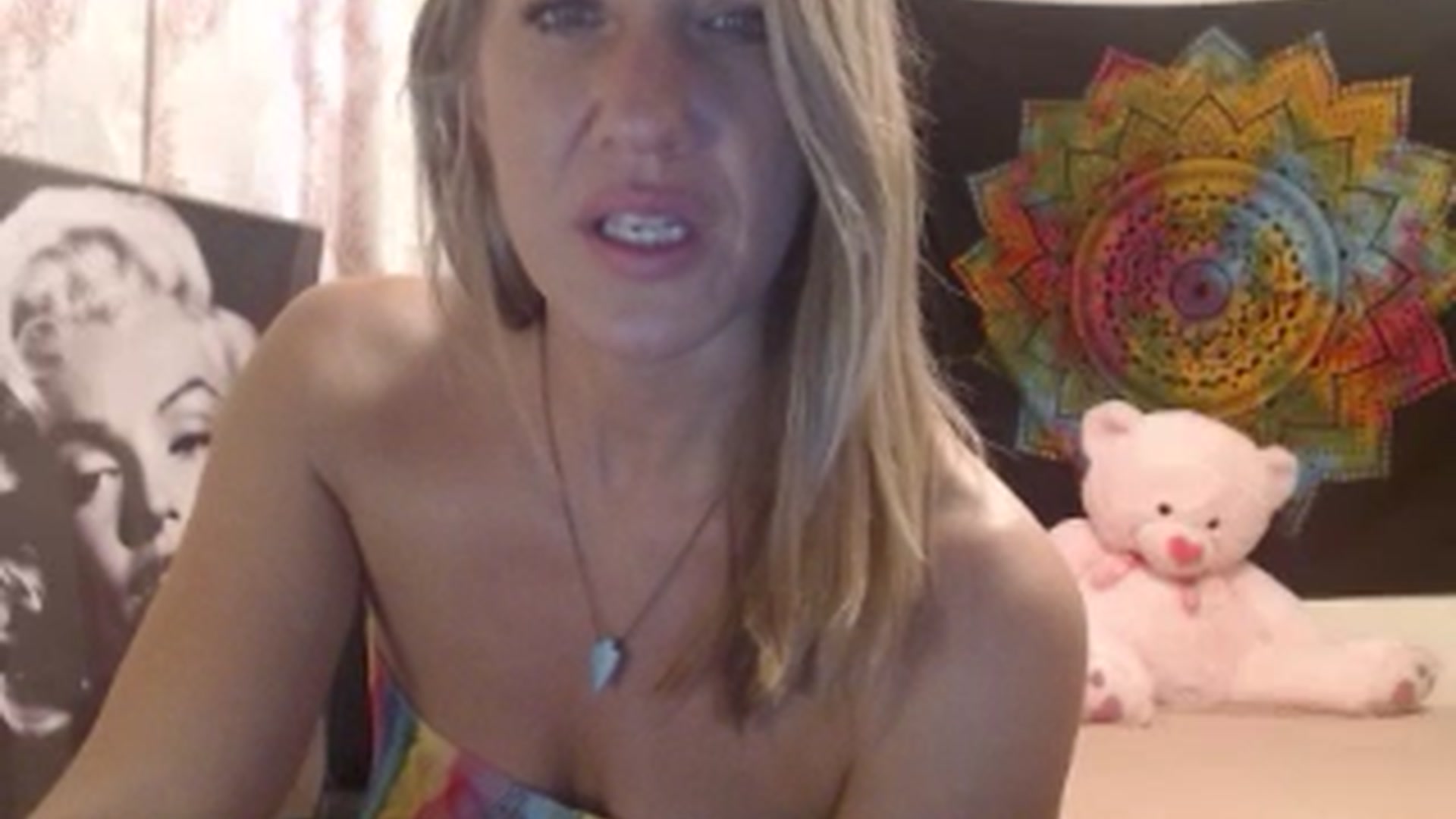 Gallery image thumbnail from wildnnout's myfreecams stream on, 12/21/2023, 16:17 image 8 of 20
