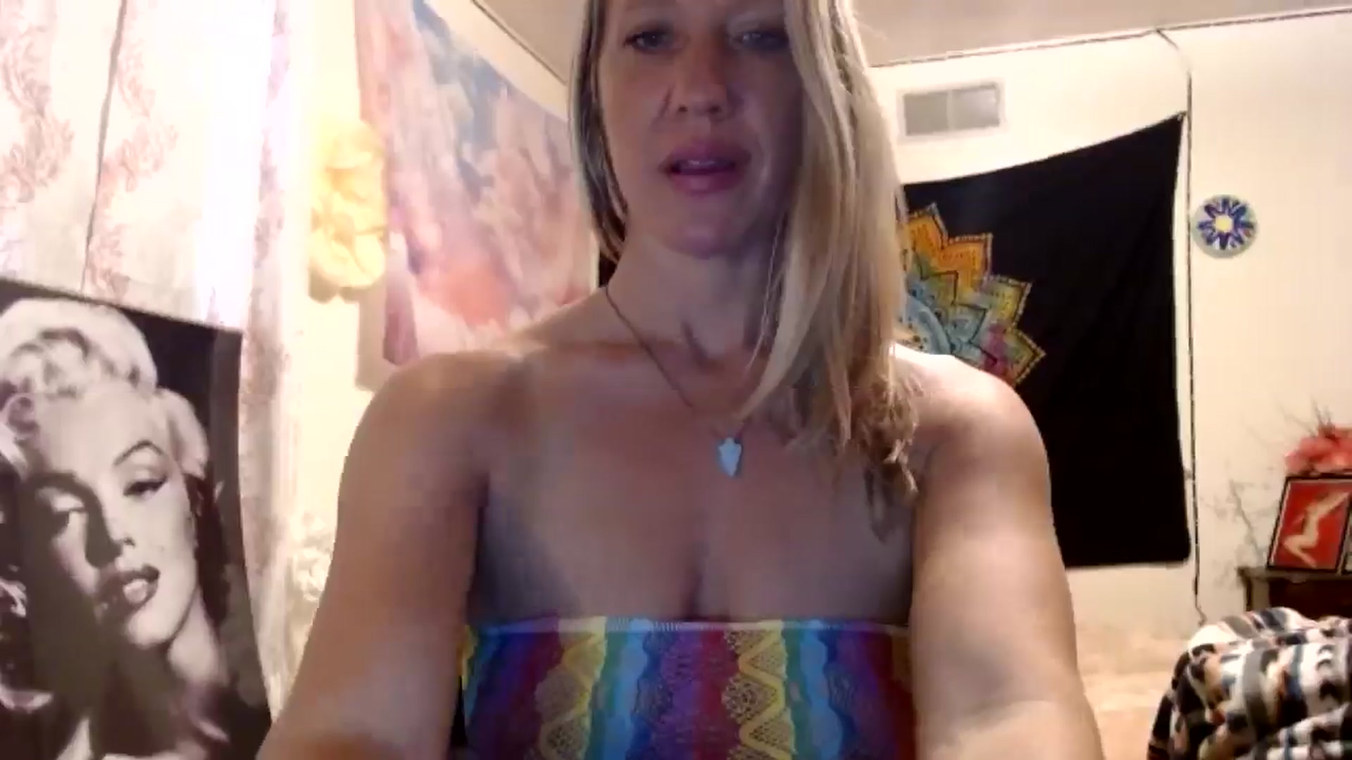 Gallery image thumbnail from wildnnout's myfreecams stream on, 05/06/2024, 14:37 image 17 of 20