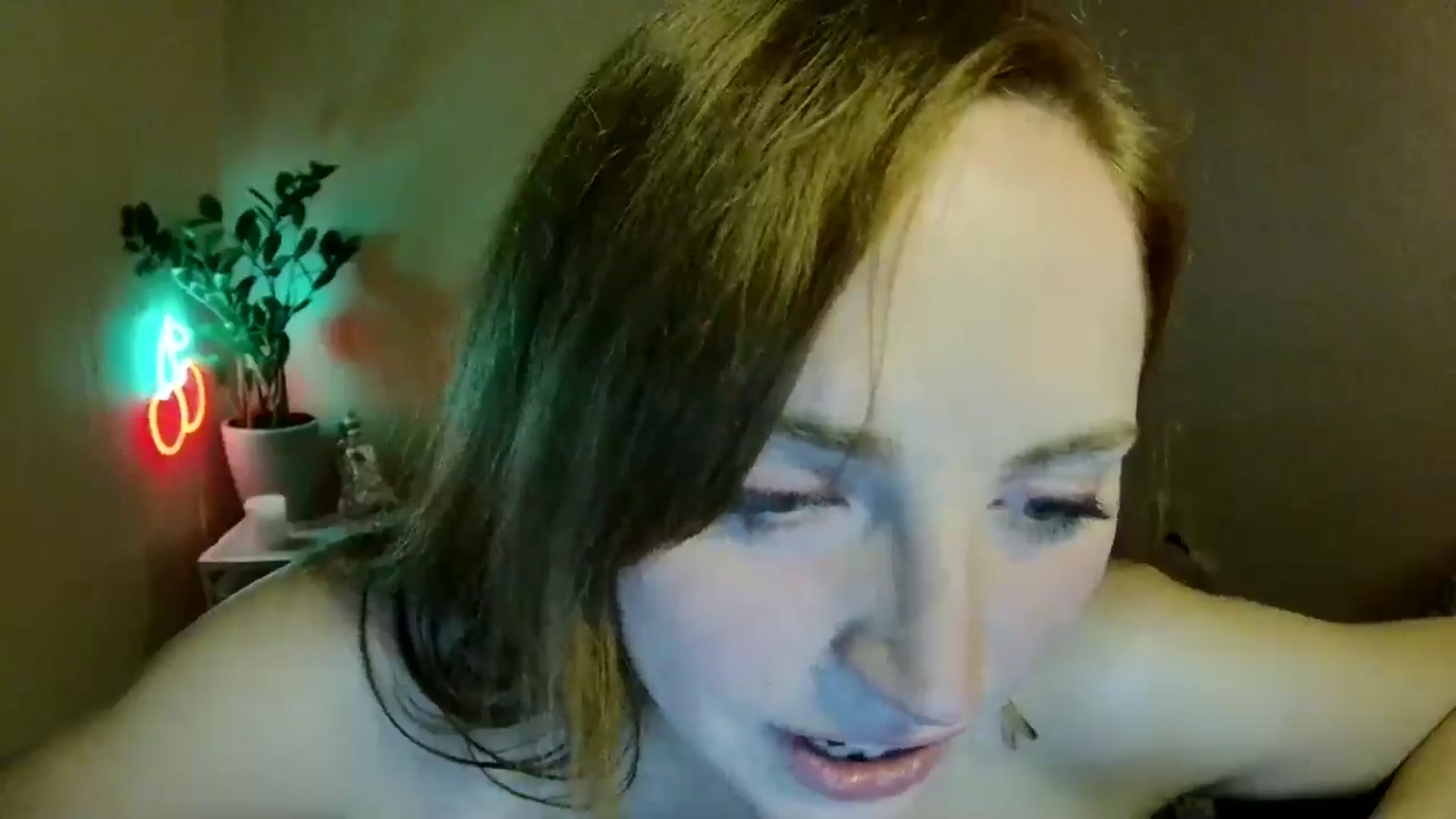 Gallery image thumbnail from willowfae's myfreecams stream on, 03/05/2026, 07:13 image 19 of 20