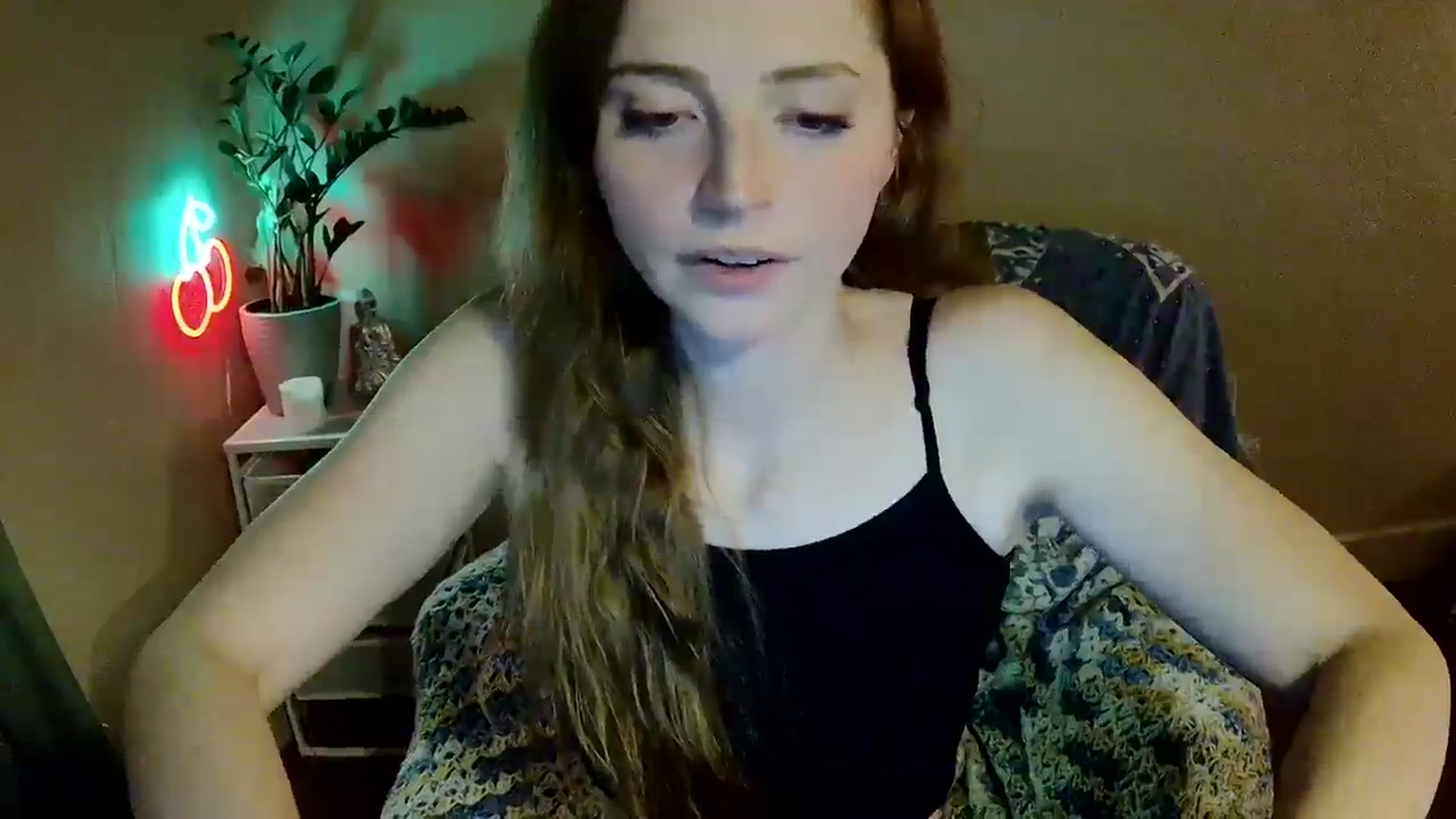 Gallery image thumbnail from willowfae's myfreecams stream on, 03/05/2026, 07:13 image 4 of 20