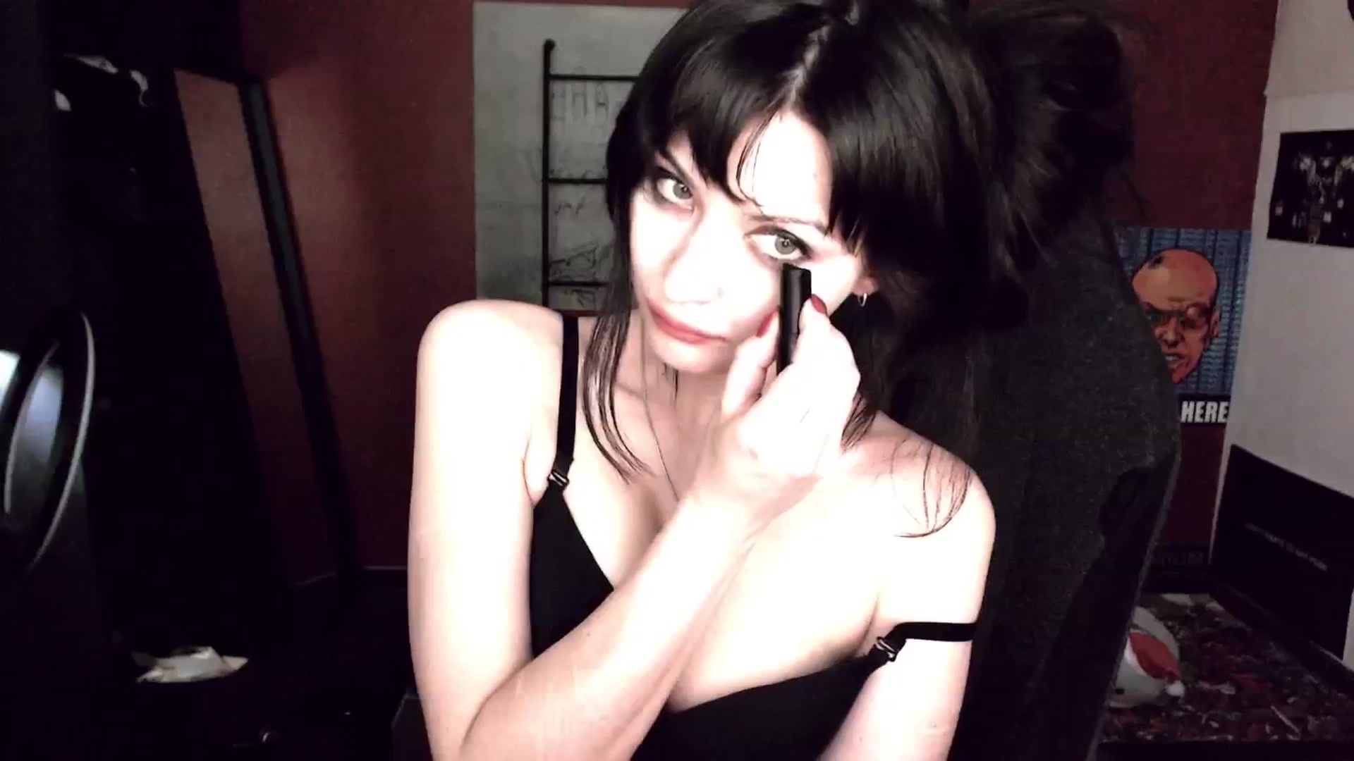 Gallery image thumbnail from woah_lord's myfreecams stream on, 12/22/2024, 08:20 image 9 of 20