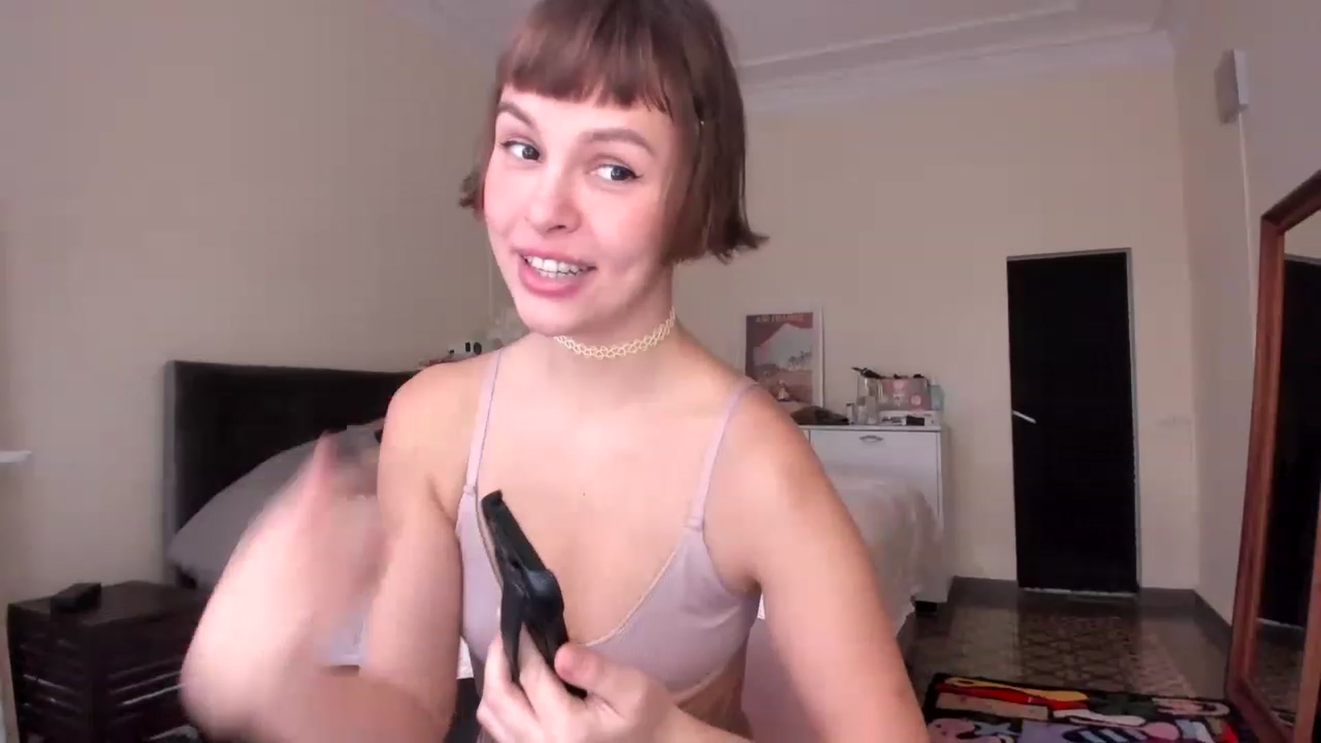 Gallery image thumbnail from wondertea's myfreecams stream on, 11/15/2022, 14:02 image 14 of 20