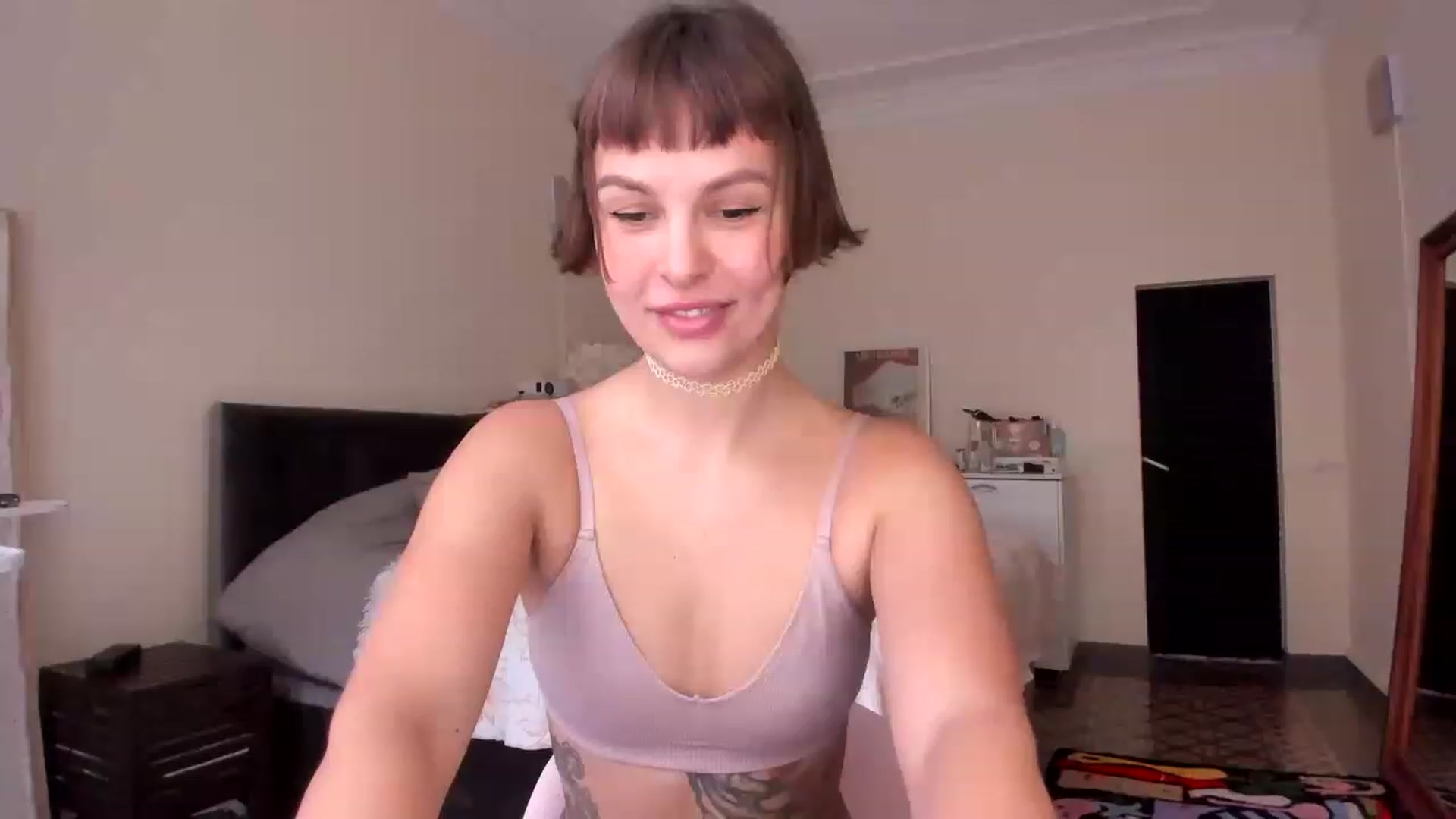 Gallery image thumbnail from wondertea's myfreecams stream on, 11/15/2022, 14:02 image 19 of 20