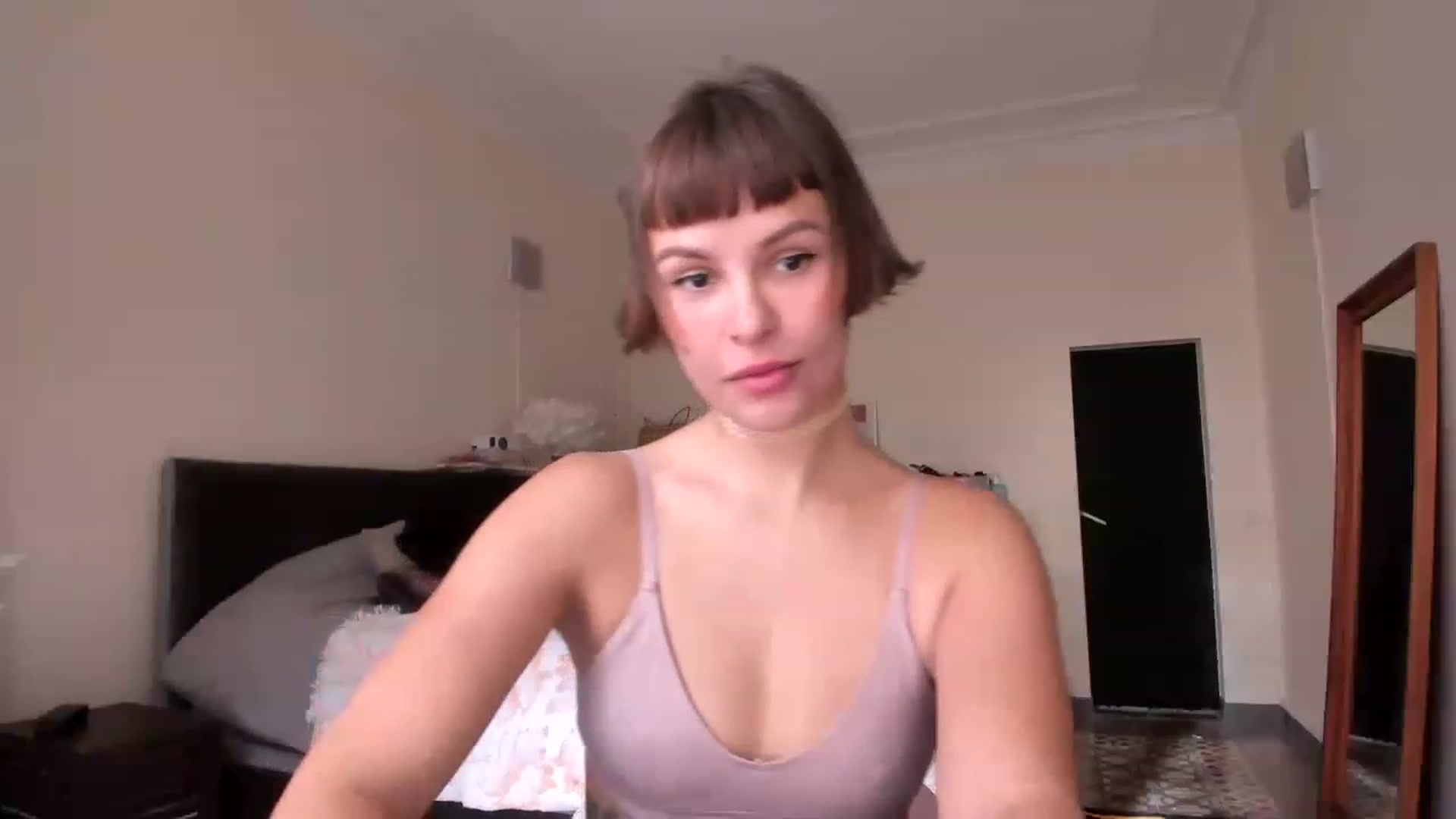 Gallery image thumbnail from wondertea's myfreecams stream on, 11/15/2022, 14:02 image 2 of 20
