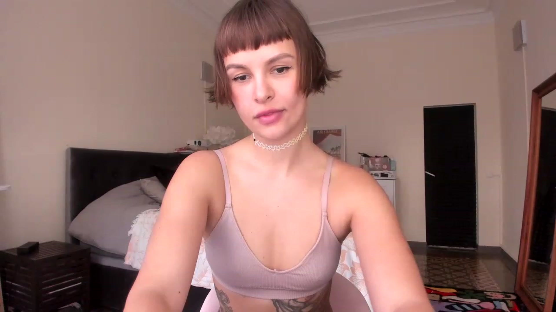 Gallery image thumbnail from wondertea's myfreecams stream on, 11/15/2022, 16:09 image 11 of 20