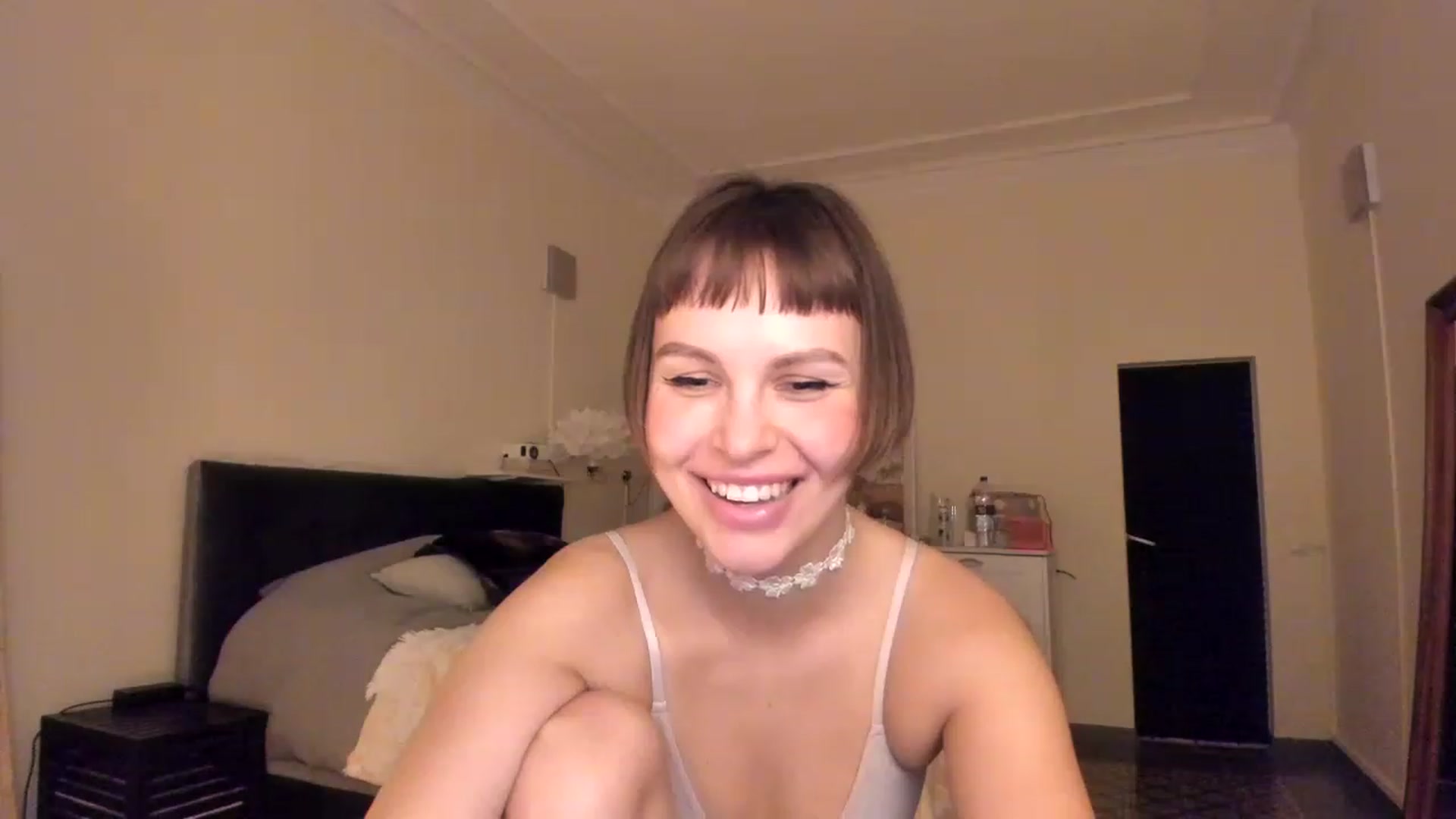 Gallery image thumbnail from wondertea's myfreecams stream on, 11/24/2022, 17:48 image 15 of 20
