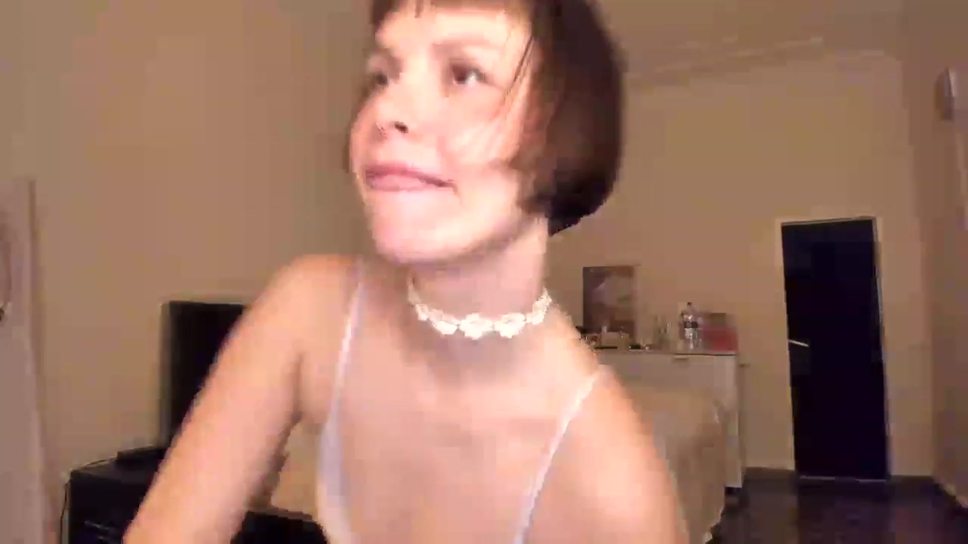 Gallery image thumbnail from wondertea's myfreecams stream on, 11/24/2022, 17:48 image 11 of 20