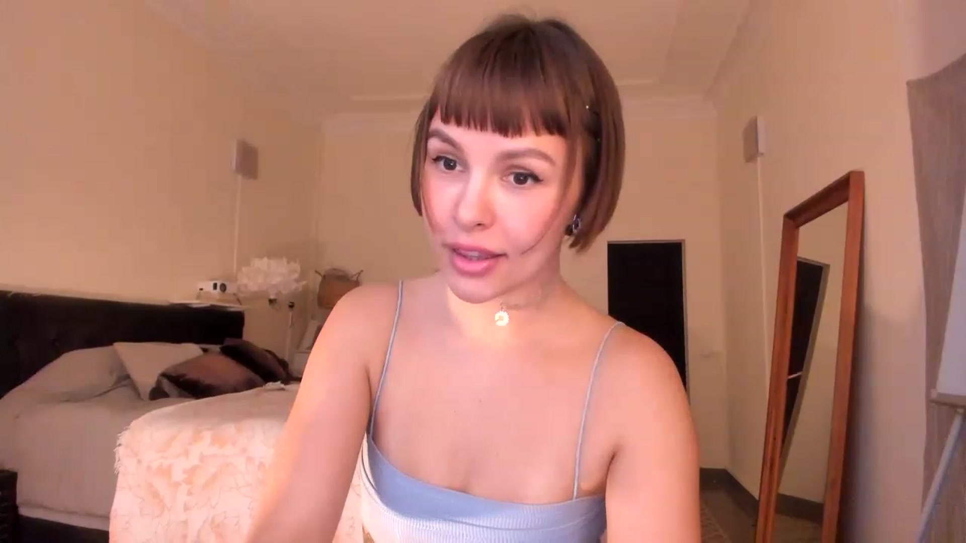 Gallery image thumbnail from wondertea's myfreecams stream on, 11/26/2022, 17:16 image 4 of 20