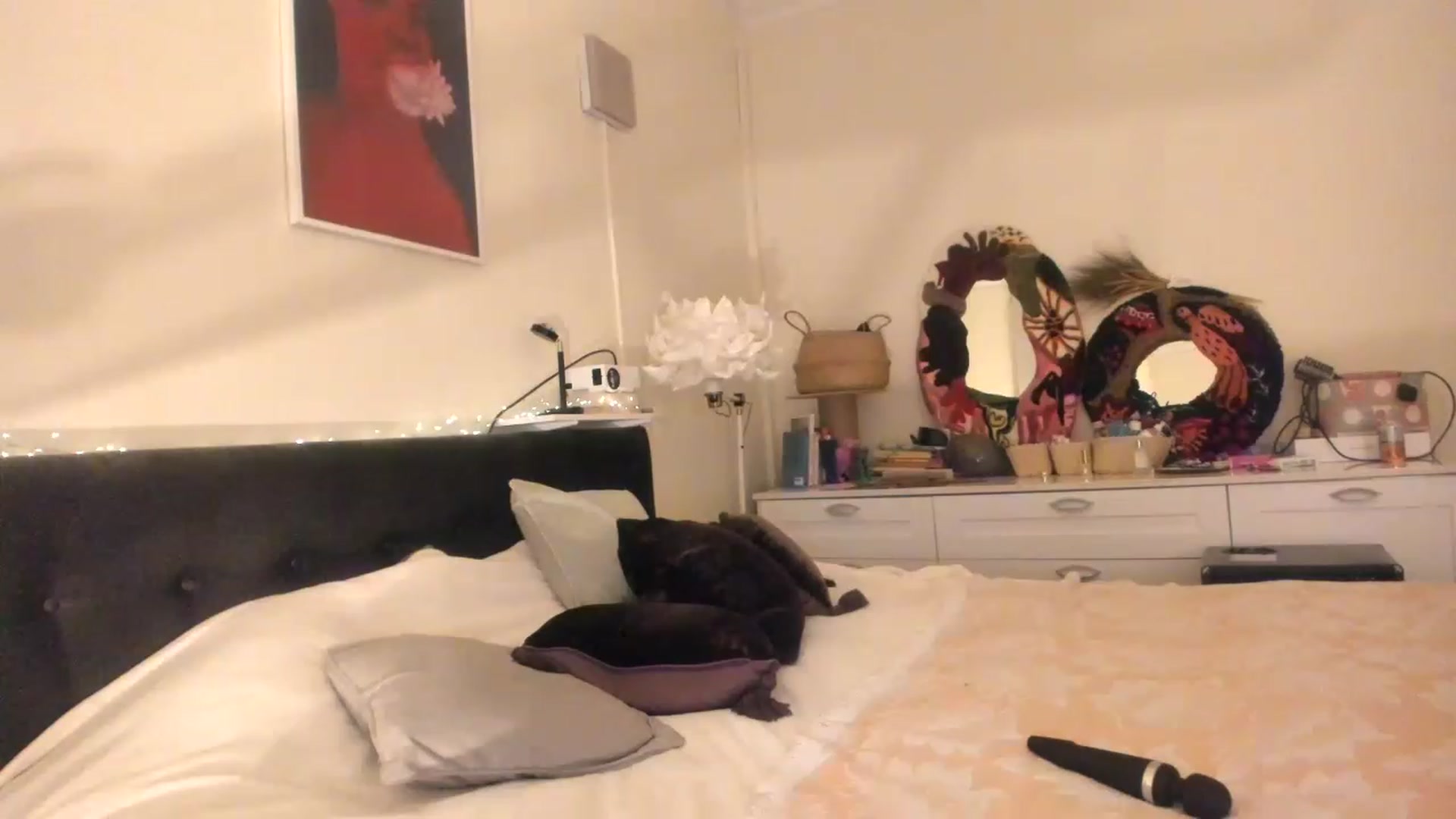 Gallery image thumbnail from wondertea's myfreecams stream on, 12/11/2022, 18:56 image 13 of 20