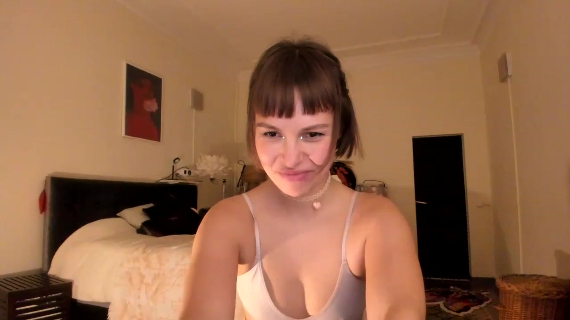 Gallery image thumbnail from wondertea's myfreecams stream on, 12/18/2022, 17:22 image 20 of 20