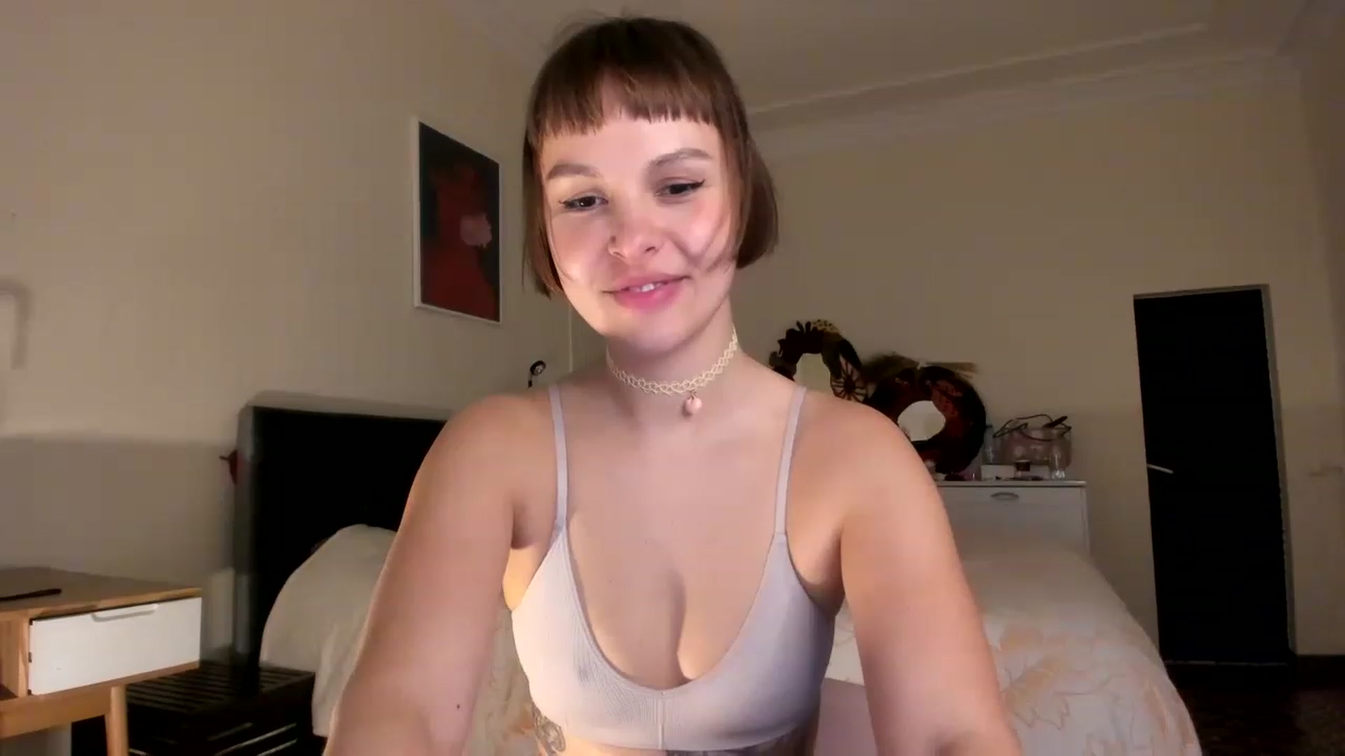 Gallery image thumbnail from wondertea's myfreecams stream on, 12/21/2022, 22:19 image 11 of 20
