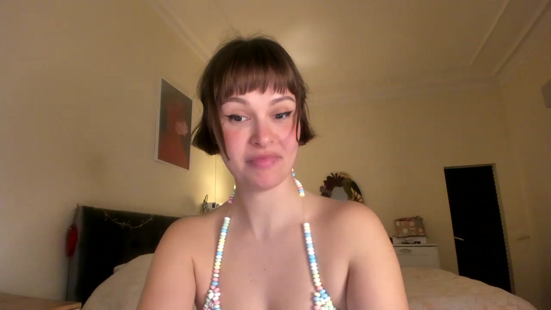 Gallery image thumbnail from wondertea's myfreecams stream on, 02/04/2023, 19:56 image 15 of 20