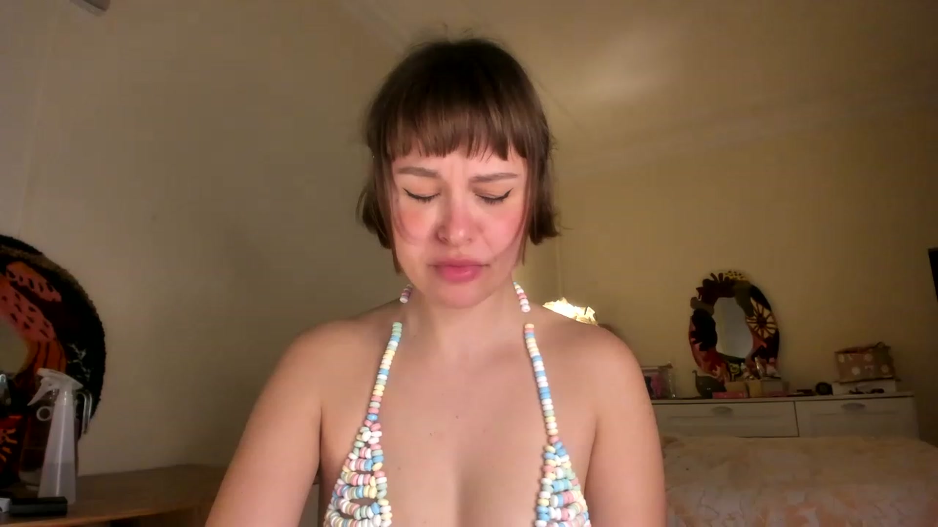 Gallery image thumbnail from wondertea's myfreecams stream on, 02/04/2023, 19:56 image 6 of 20