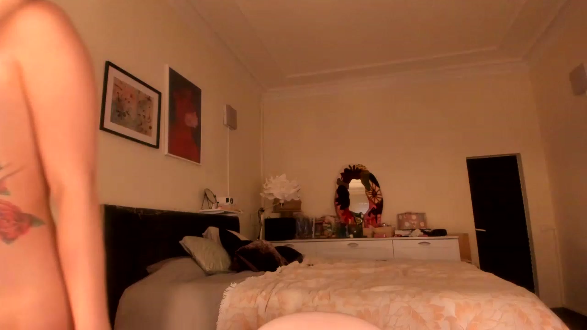 Gallery image thumbnail from wondertea's myfreecams stream on, 03/18/2023, 19:00 image 12 of 20