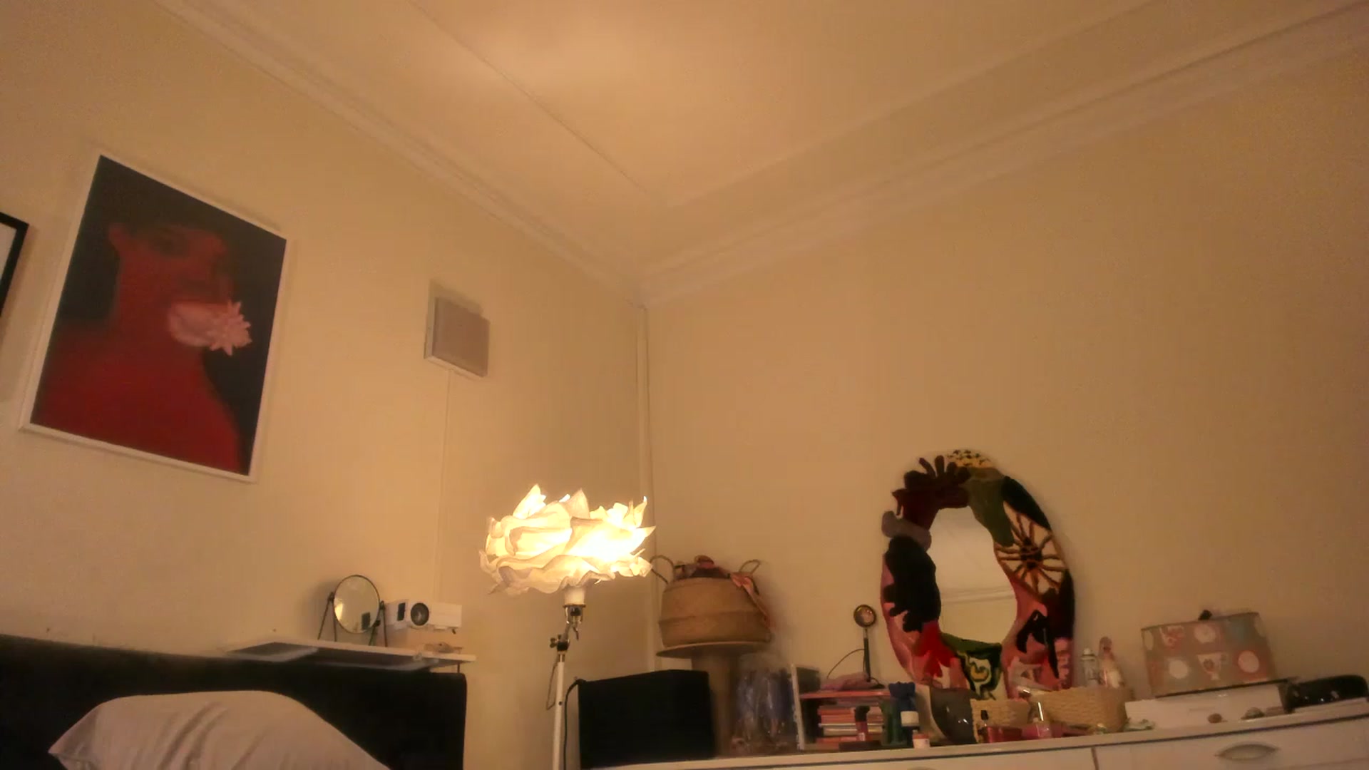 Gallery image thumbnail from wondertea's myfreecams stream on, 03/22/2023, 19:17 image 14 of 20