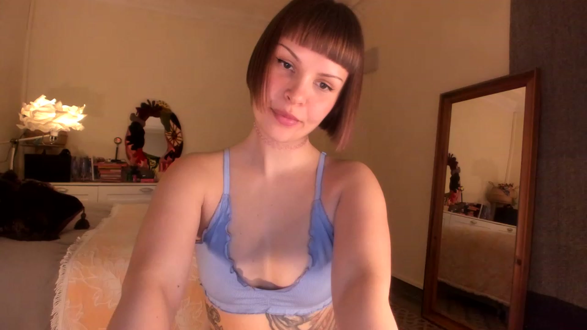 Gallery image thumbnail from wondertea's myfreecams stream on, 03/29/2023, 18:33 image 6 of 20