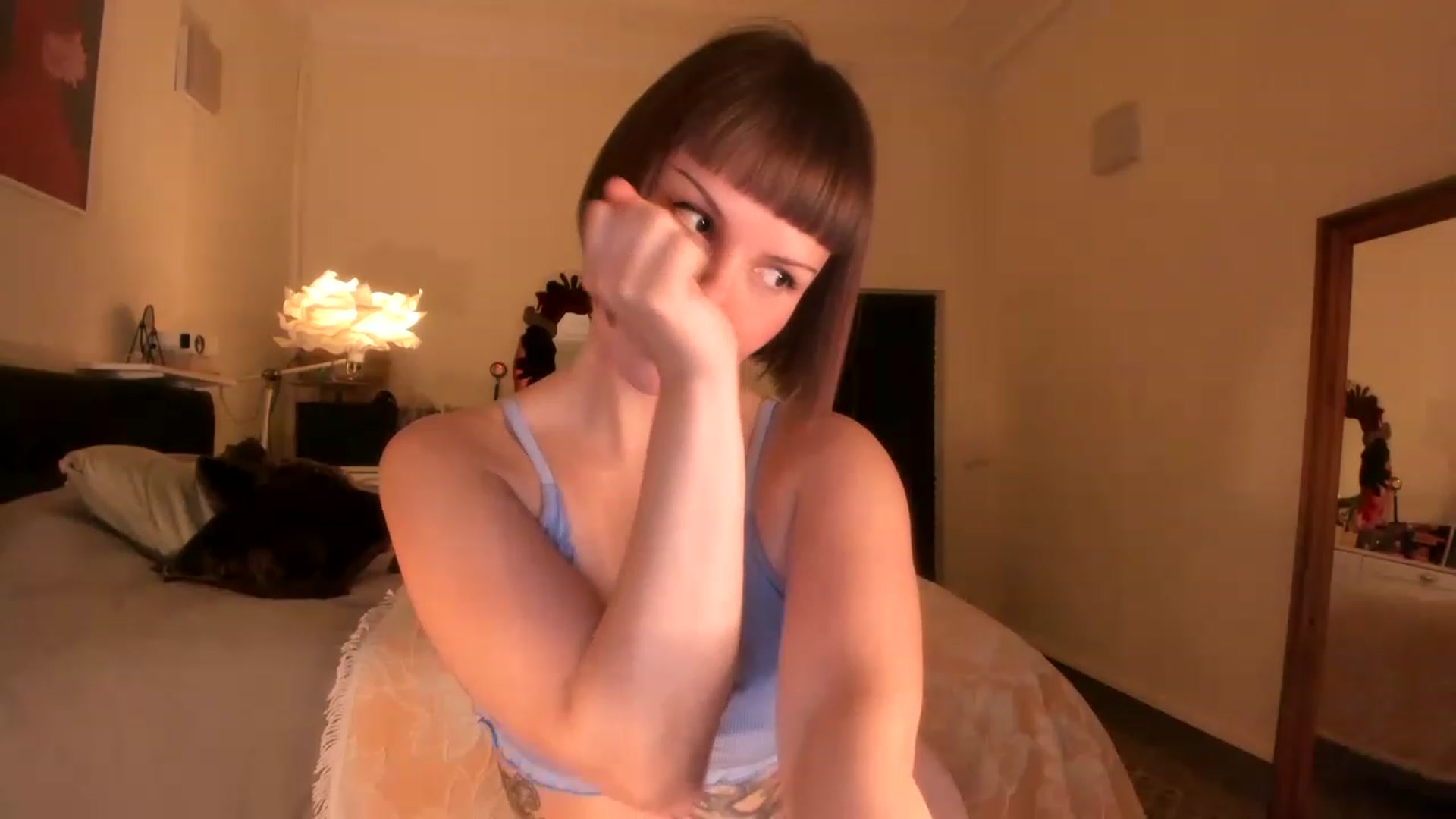 Gallery image thumbnail from wondertea's myfreecams stream on, 03/29/2023, 18:33 image 18 of 20