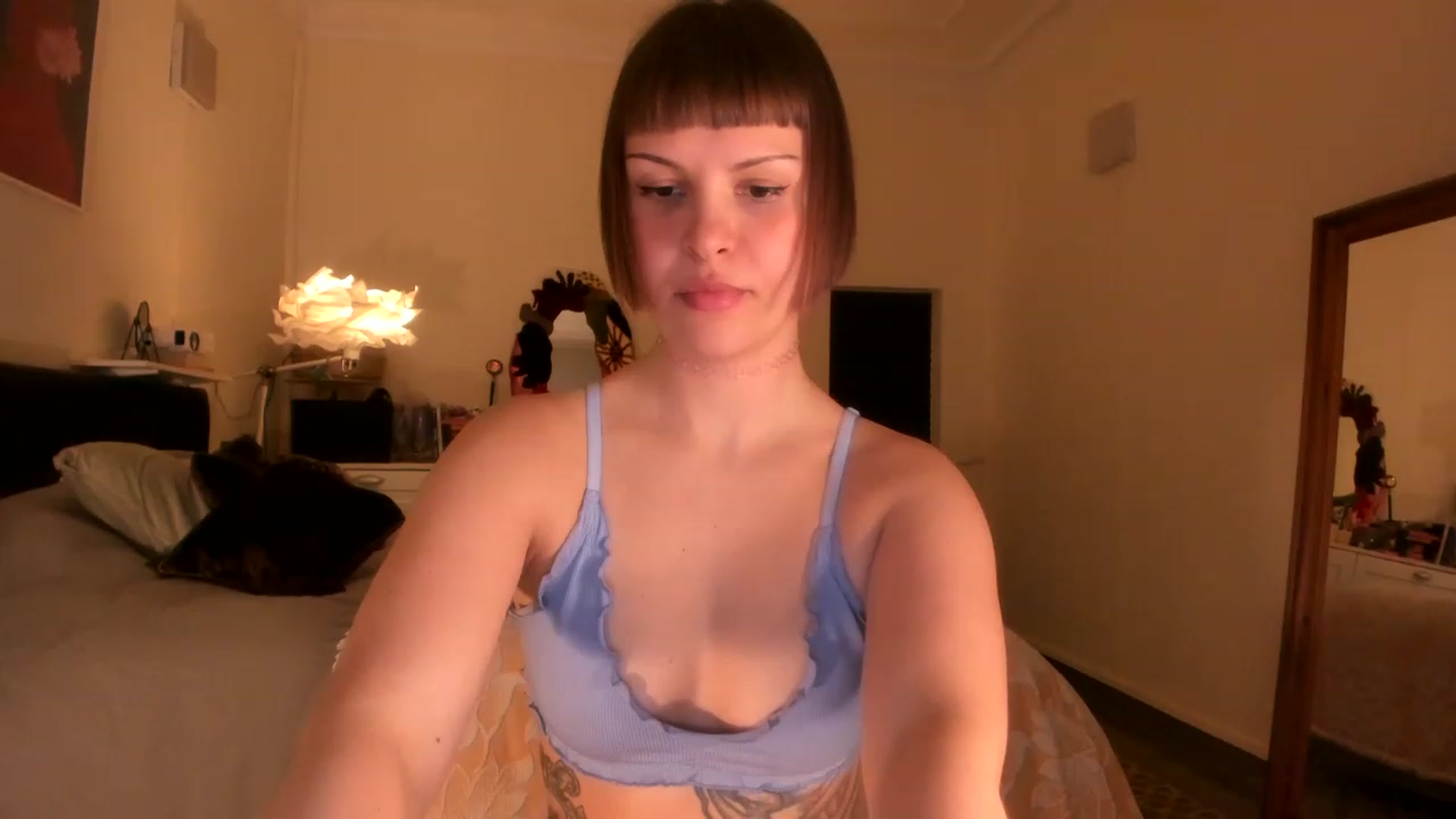 Gallery image thumbnail from wondertea's myfreecams stream on, 03/29/2023, 18:33 image 16 of 20