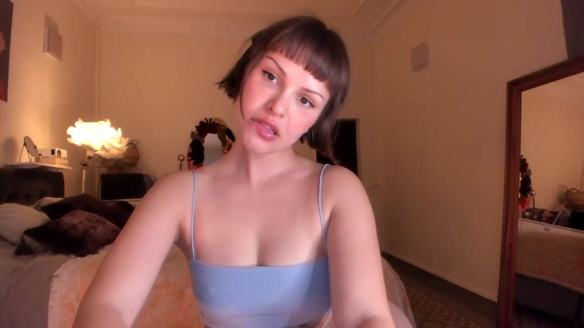 Gallery image thumbnail from wondertea's myfreecams stream on, 04/12/2023, 19:08 image 5 of 20